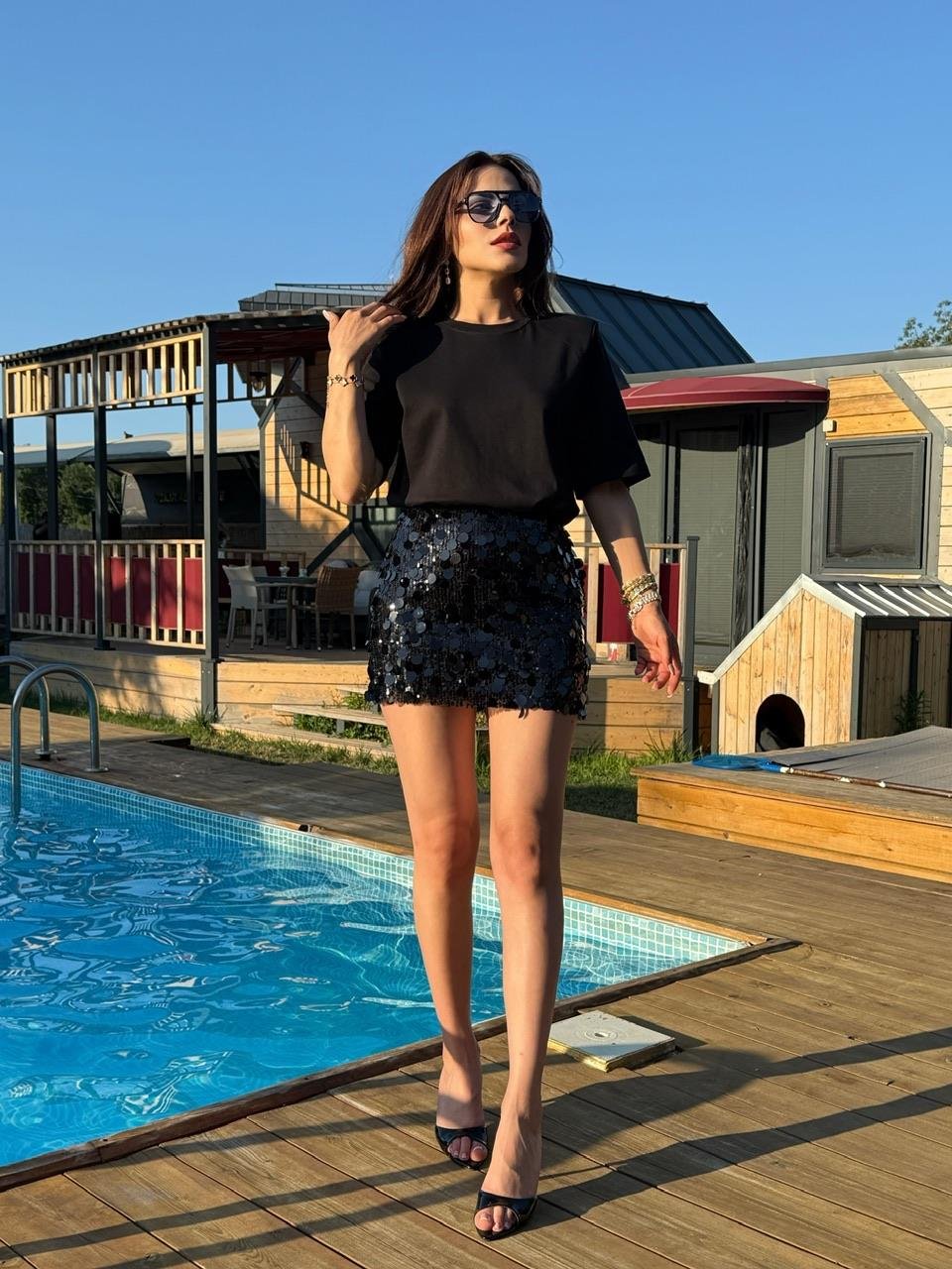 PAYETLİ ETEK SİYAH