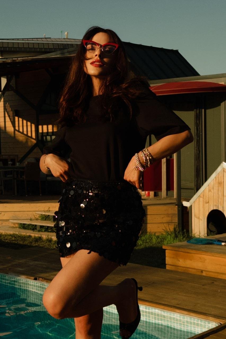 PAYETLİ ETEK SİYAH