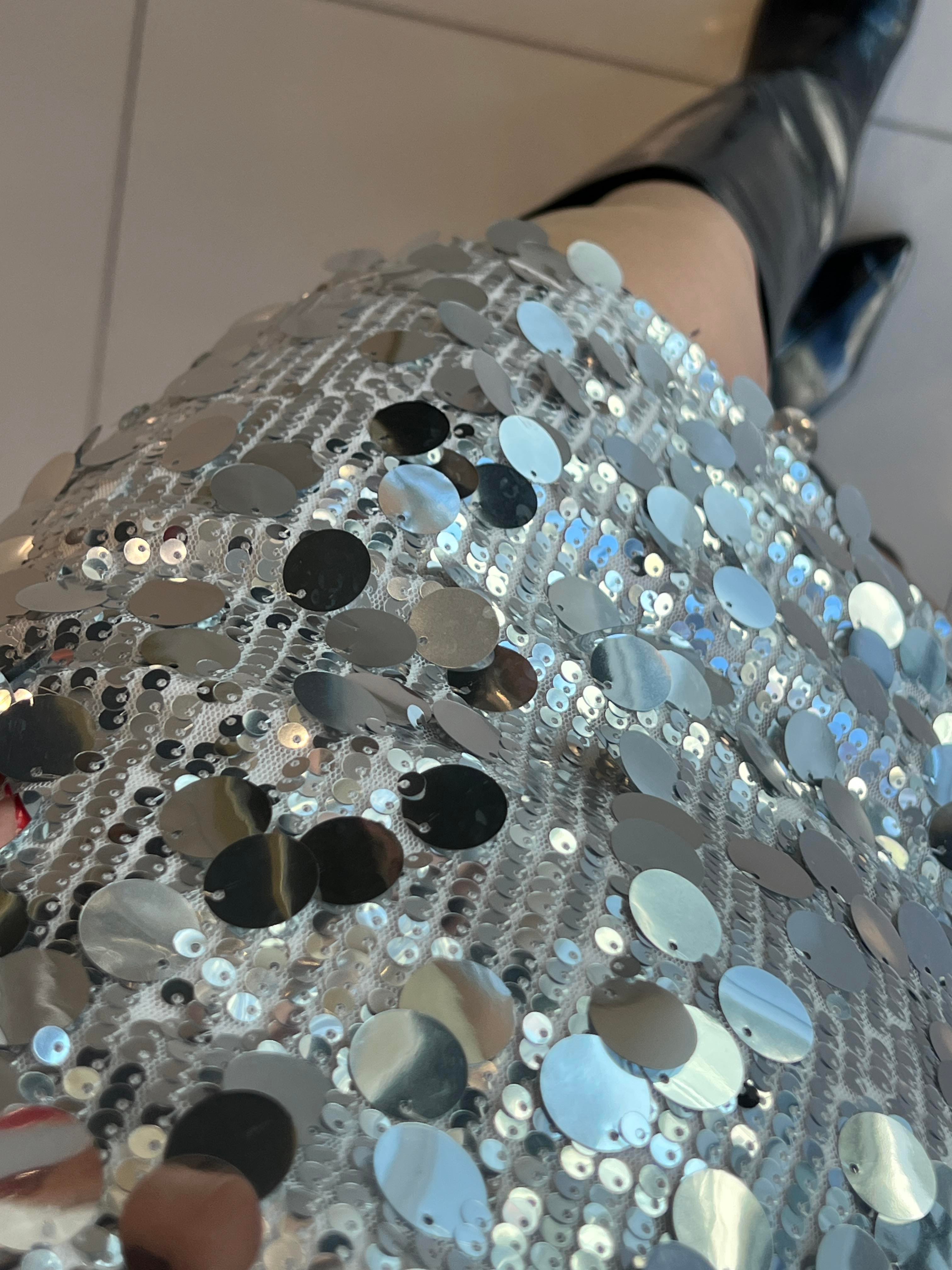 PAYETLİ GÜMÜŞ ETEK 