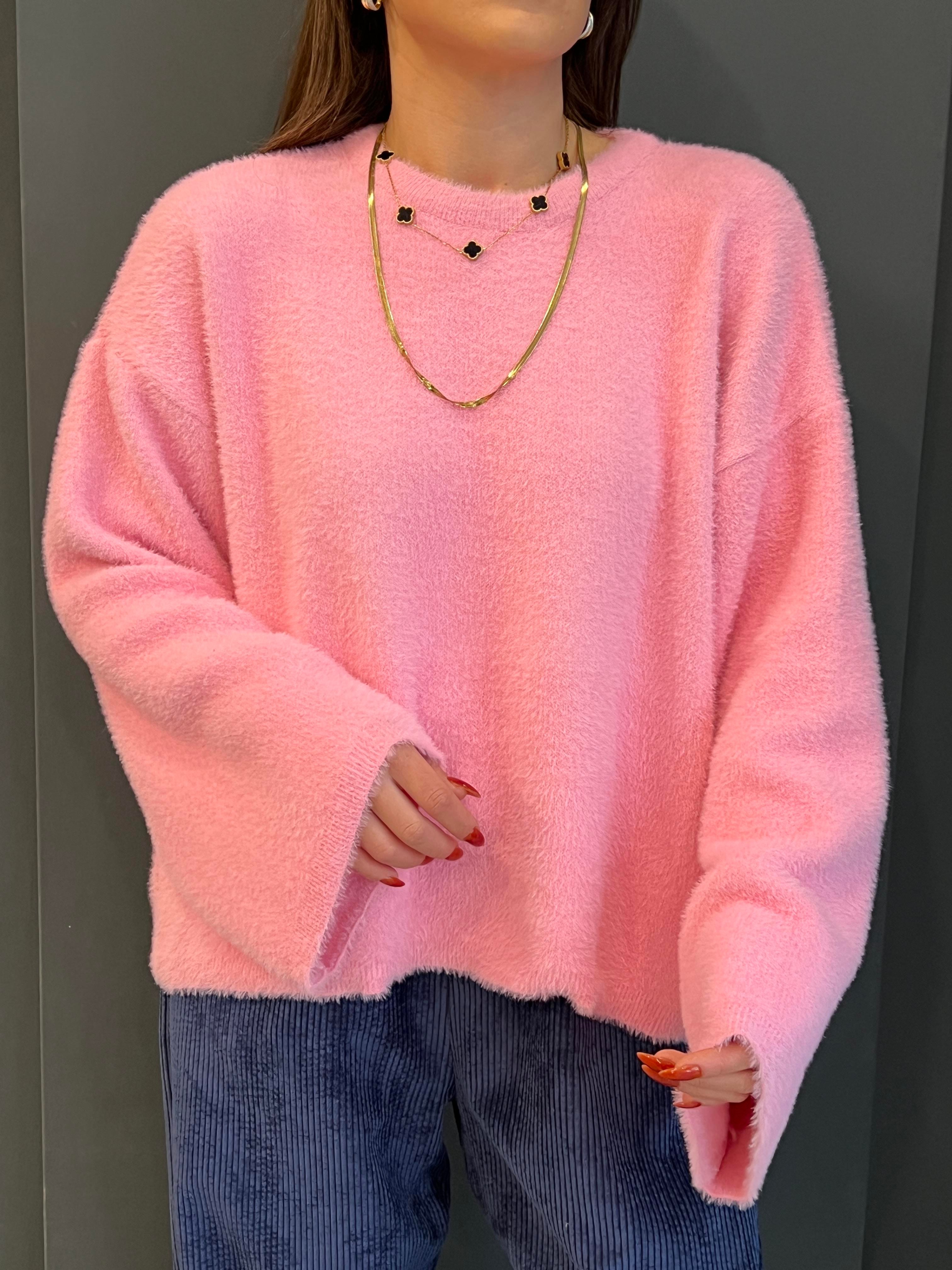 PEMBE GENİŞ KOL DETAYLI MARKA MODEL YUMOŞ KAZAK 