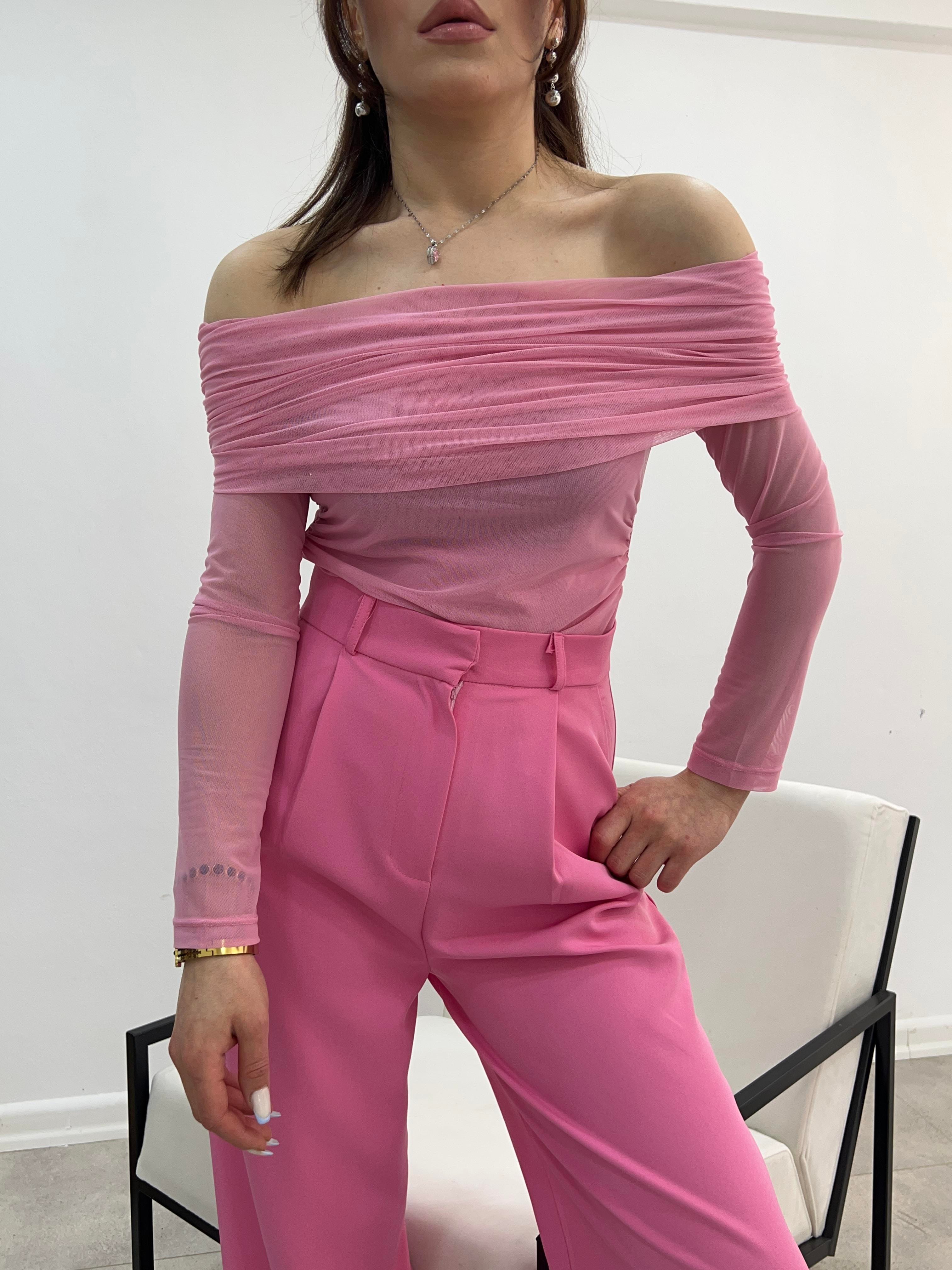 PEMBE MADONNA DRAPELİ BLUZ 