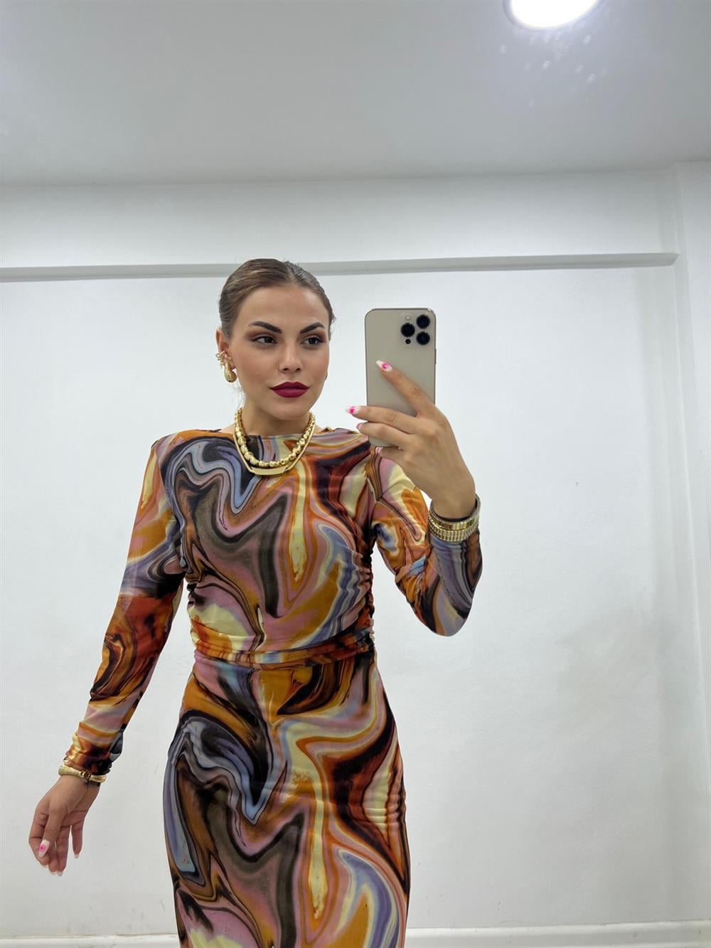 RENKLİ DRAPELİ TÜL ELBİSE