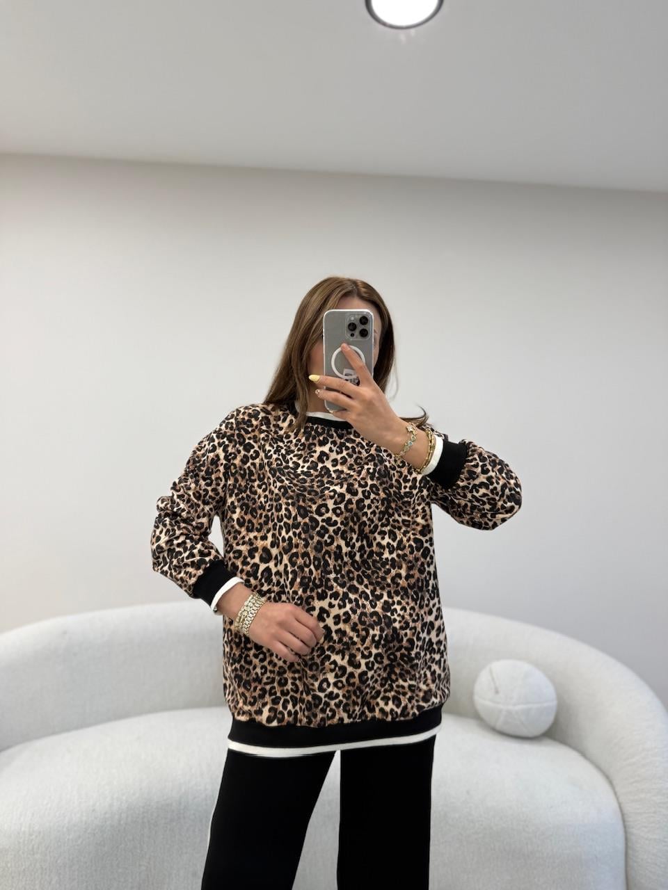 ŞERİT DETAYLI LEOPAR EŞOFMAN TAKIM