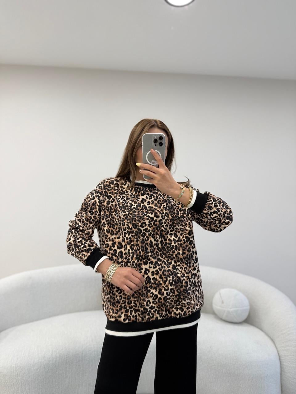 ŞERİT DETAYLI LEOPAR EŞOFMAN TAKIM