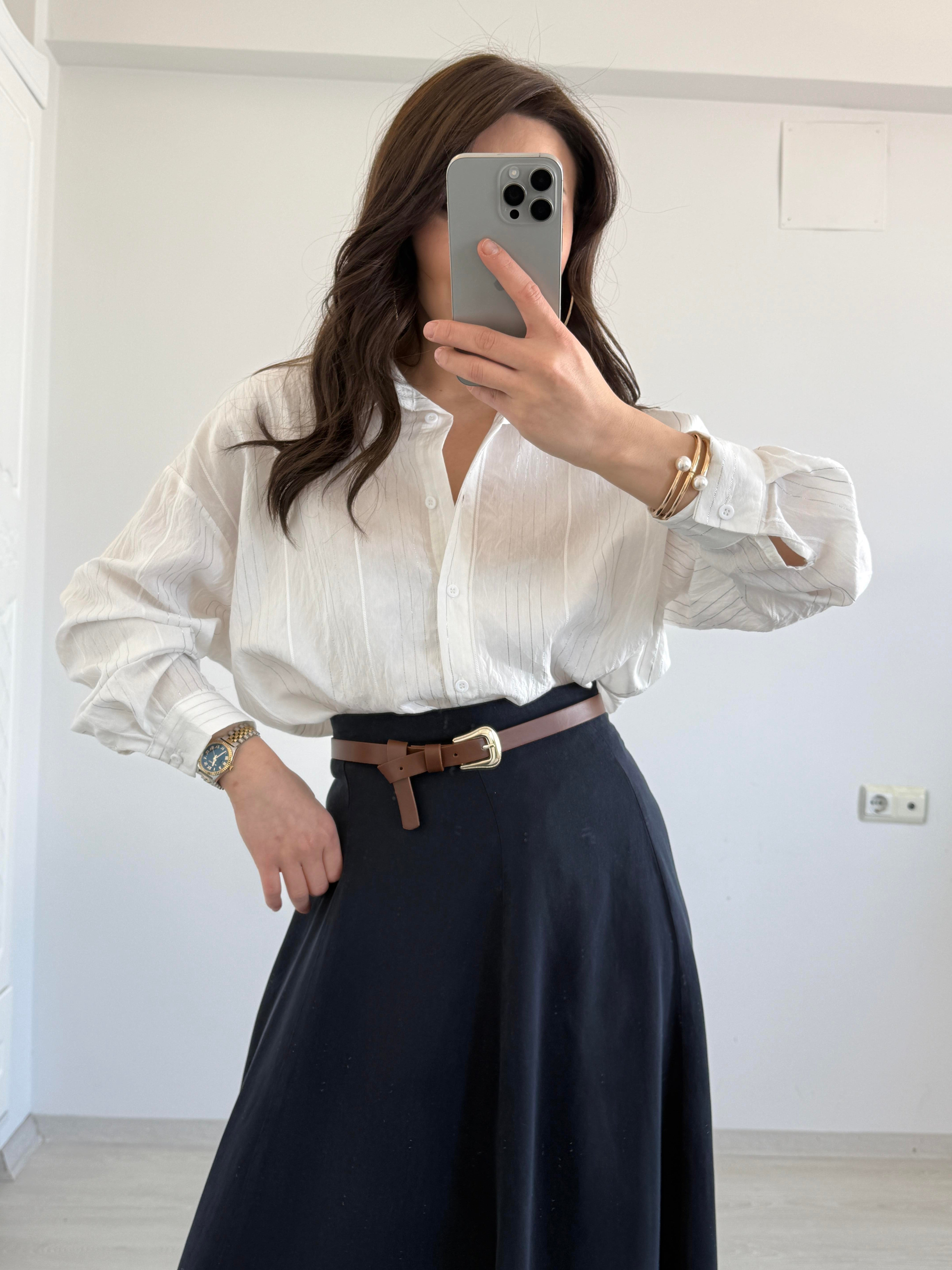 SİM DETAYLI GÖMLEK