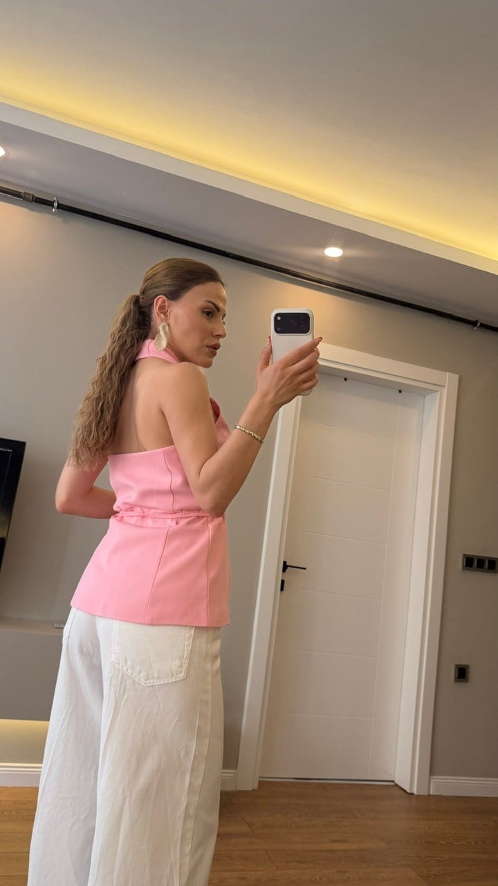 SIRT DEKOLTELİ BEL BAĞLAMALI YELEK PEMBE
