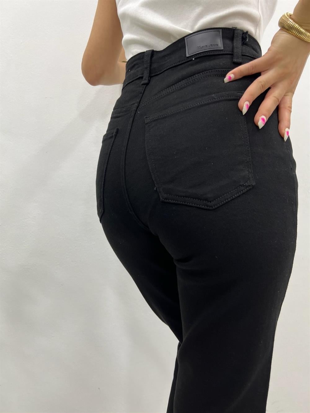 SİYAH MOM JEAN