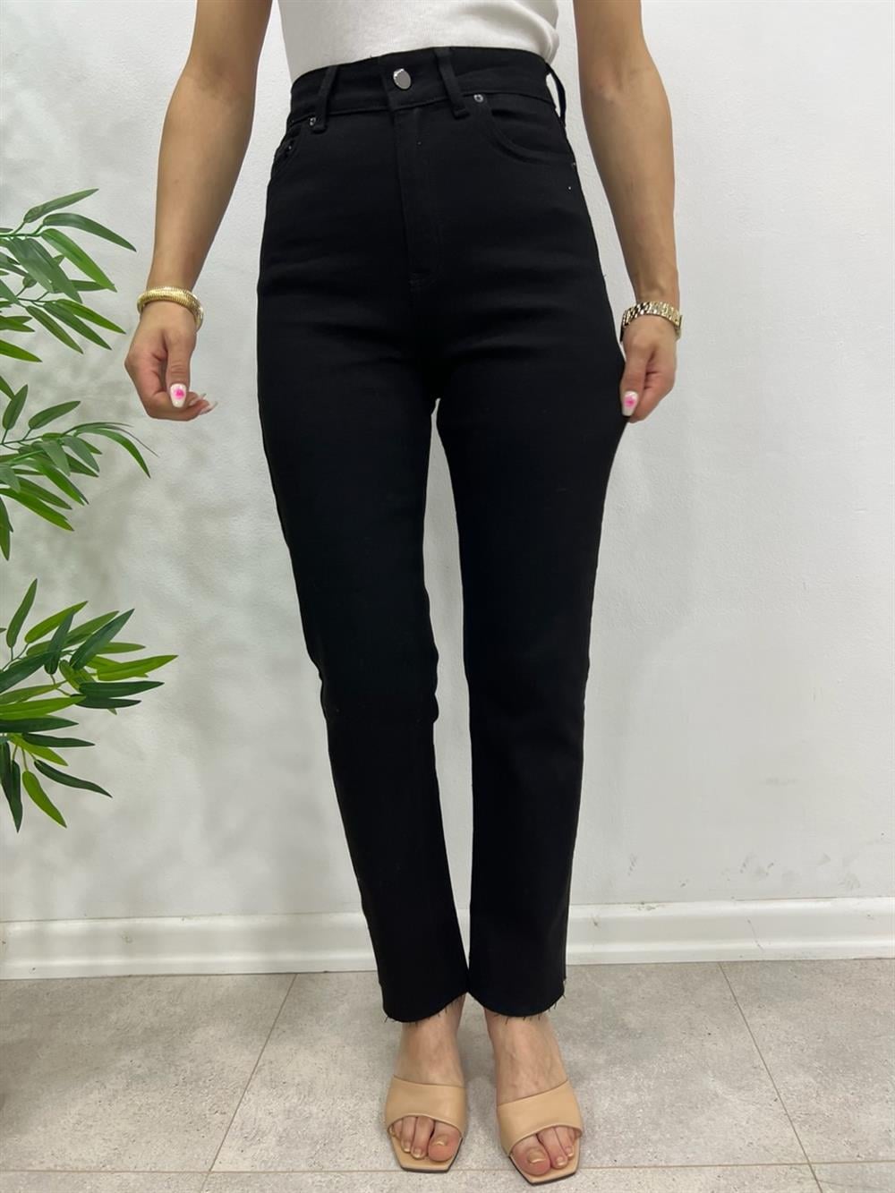 SİYAH MOM JEAN
