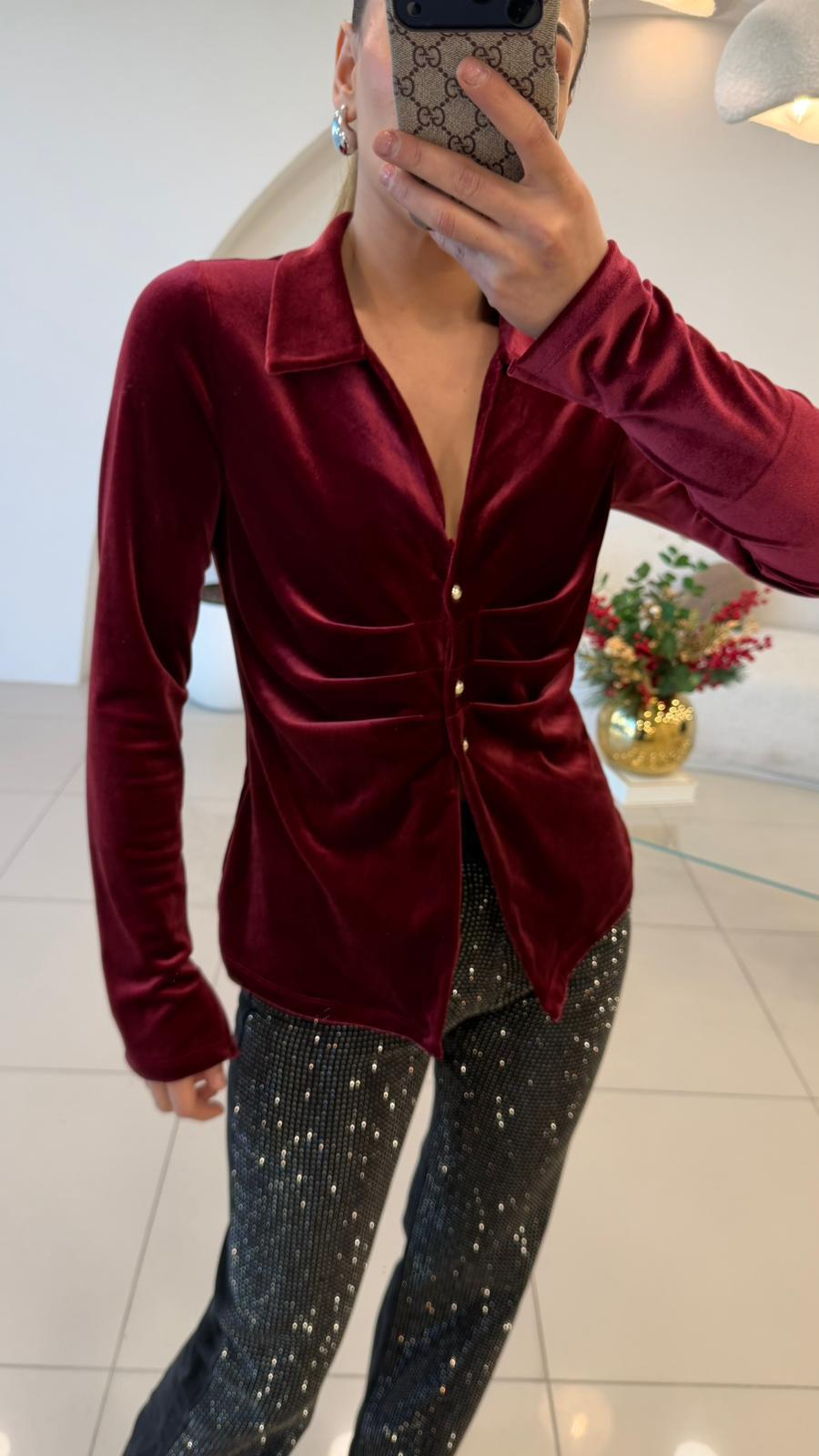 TASARIM GÖĞÜS PİLELİ KADİFE BLUZ BORDO