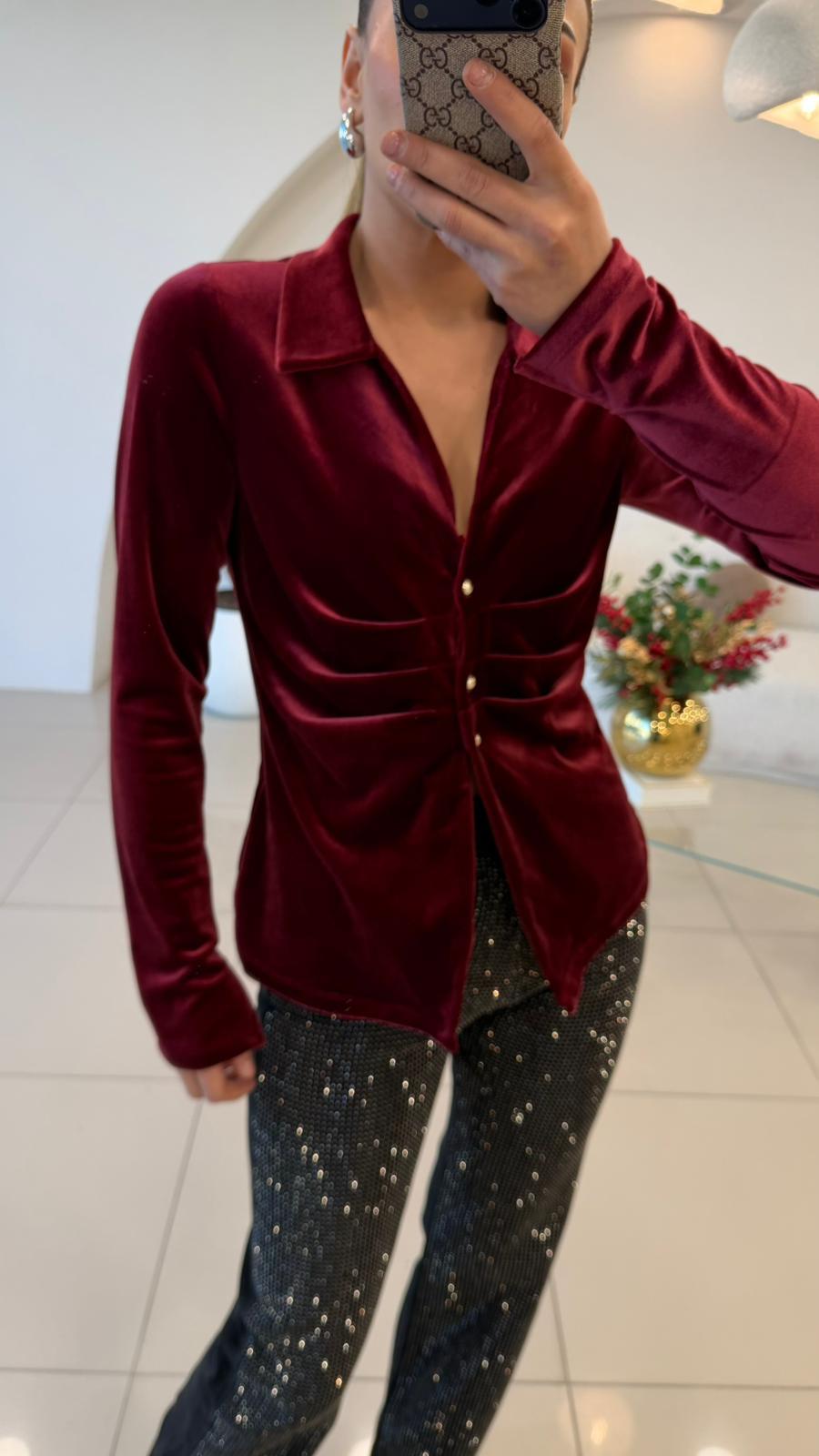 TASARIM GÖĞÜS PİLELİ KADİFE BLUZ BORDO