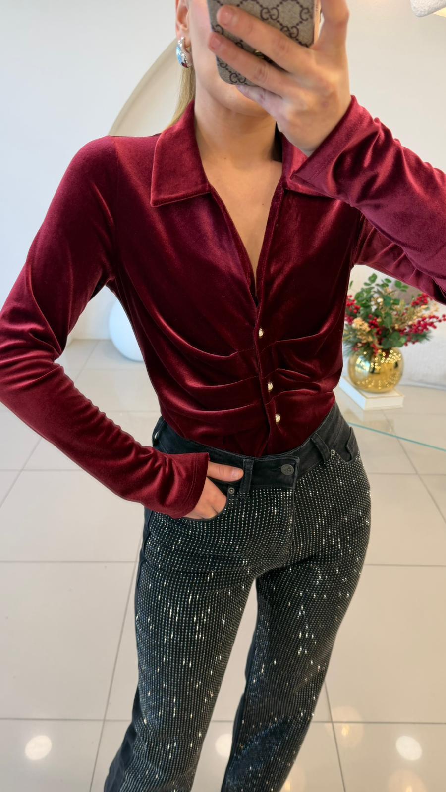 TASARIM GÖĞÜS PİLELİ KADİFE BLUZ BORDO
