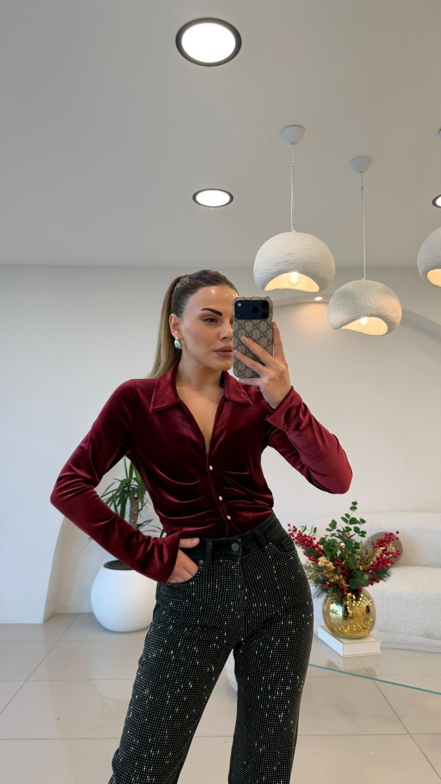 TASARIM GÖĞÜS PİLELİ KADİFE BLUZ BORDO