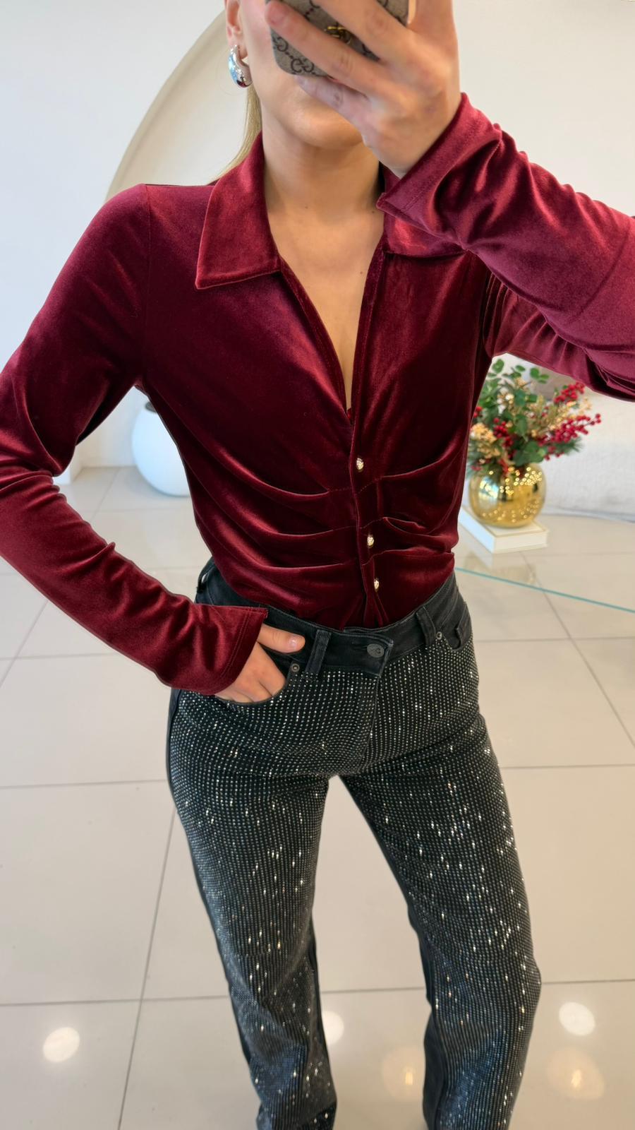 TASARIM GÖĞÜS PİLELİ KADİFE BLUZ BORDO