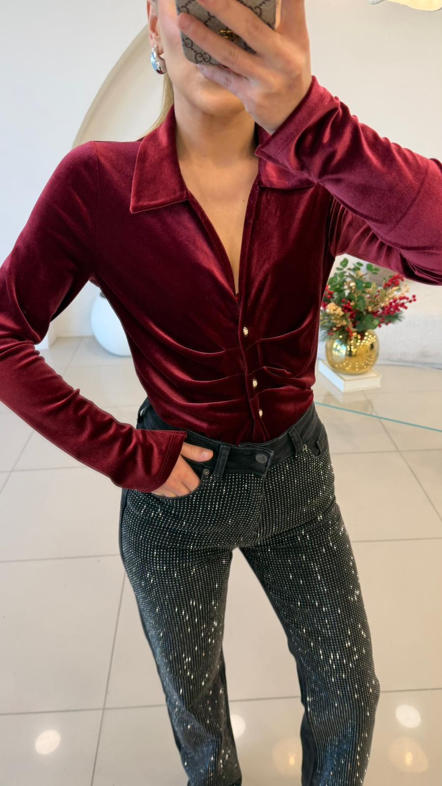 TASARIM GÖĞÜS PİLELİ KADİFE BLUZ BORDO