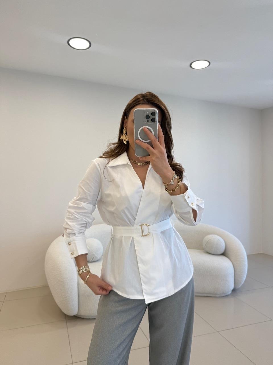 TASARIM KEMERLİ POPLİN GÖMLEK BEYAZ