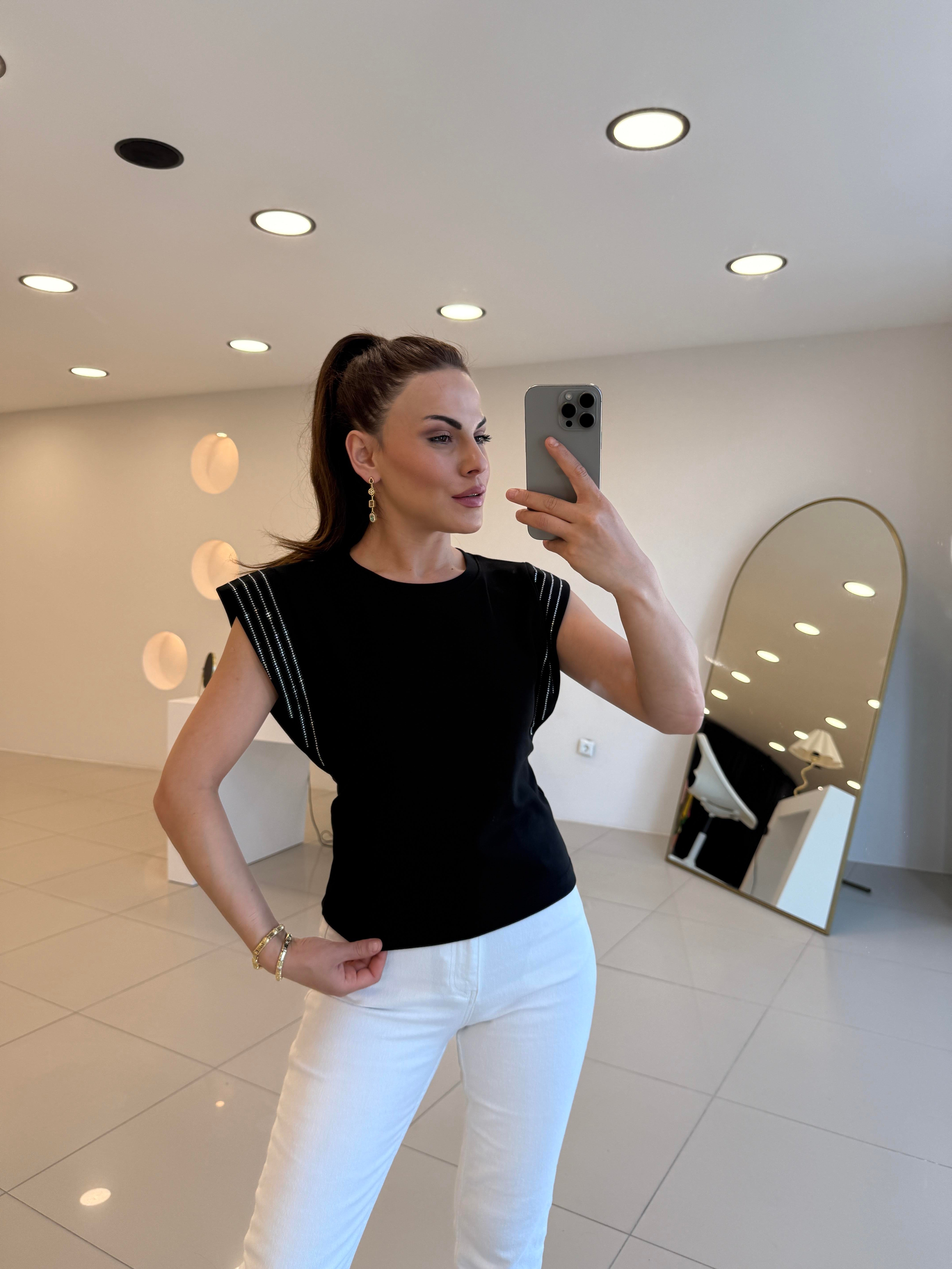 TAŞLI KOLSUZ TSHIRT SİYAH
