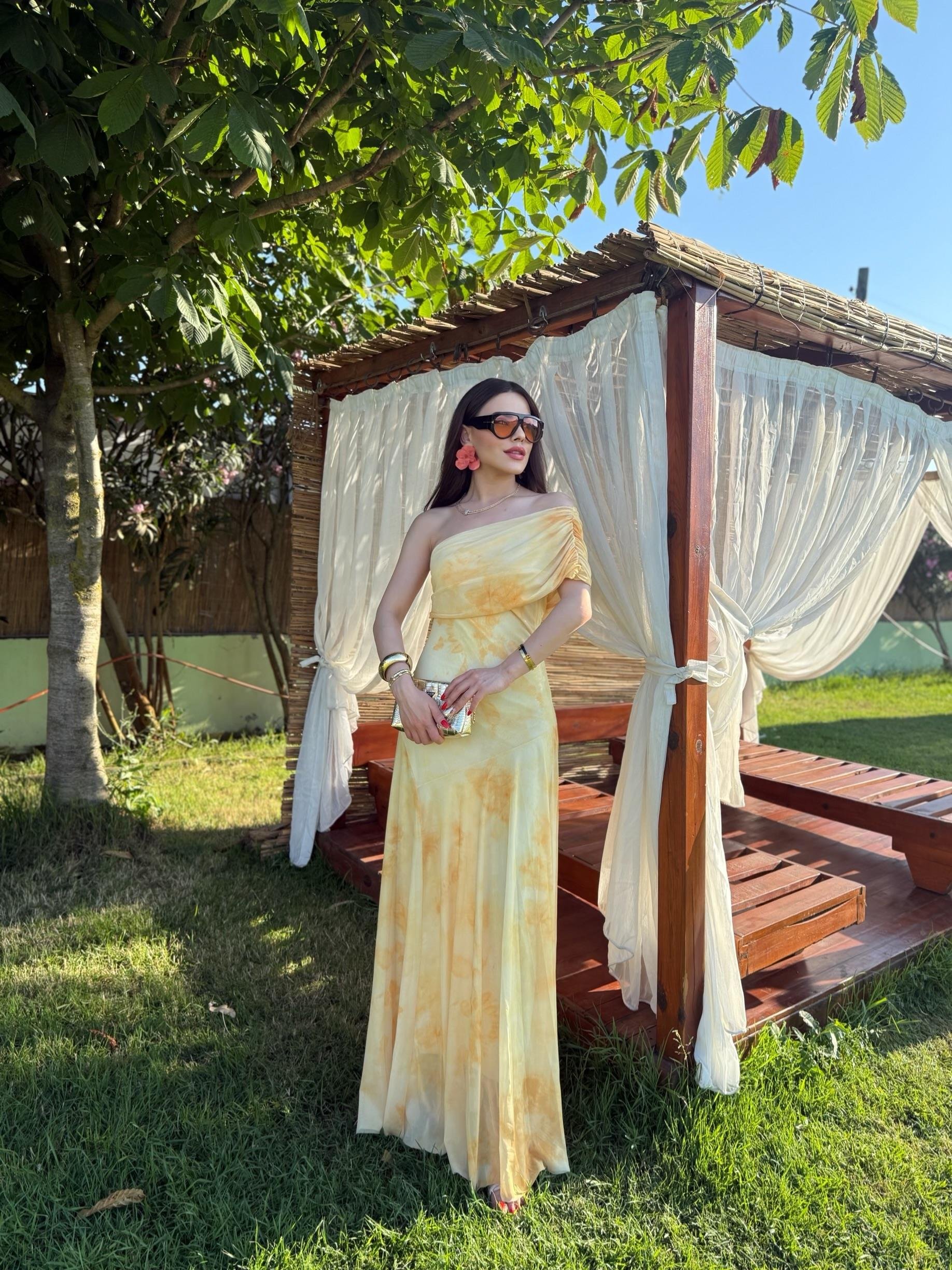 TURUNCU DRAPELİ TÜL ELBİSE