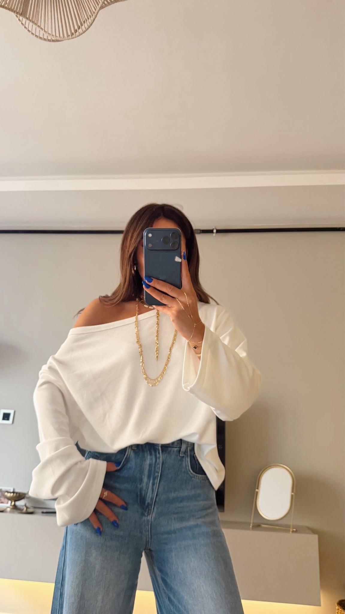 Uzun Kol Kayık Yaka Oversize Tshırt Beyaz