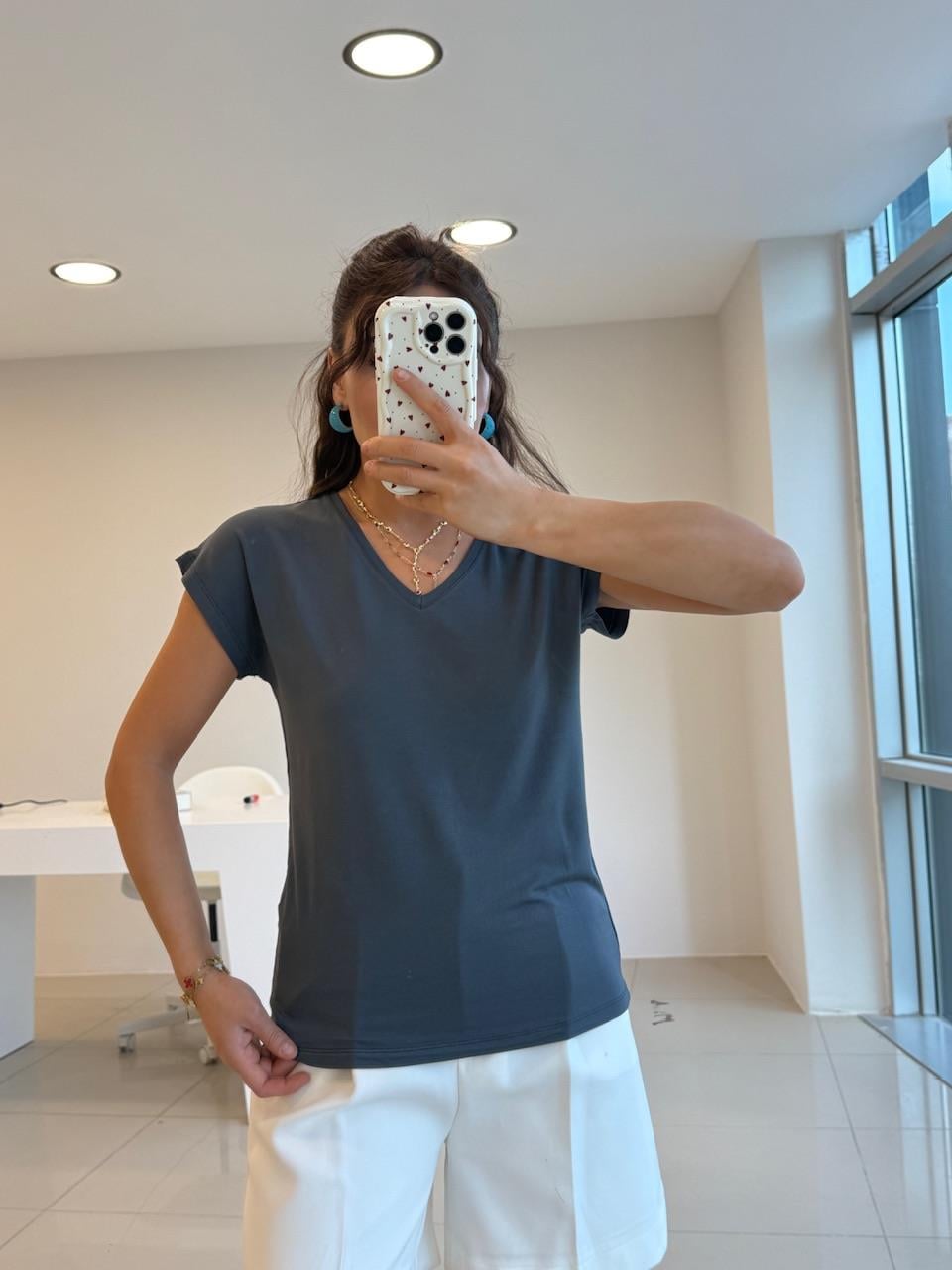 V YAKA %100 PAMUK BASİC TSHIRT GRİ