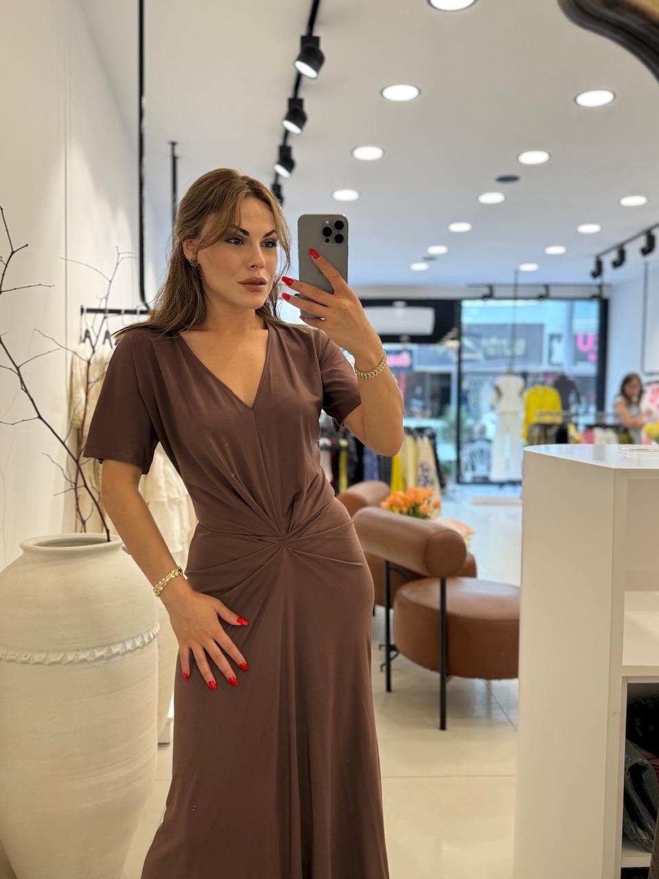 V YAKA DÜĞÜM DETAYLI MODAL ELBİSE KAHVE
