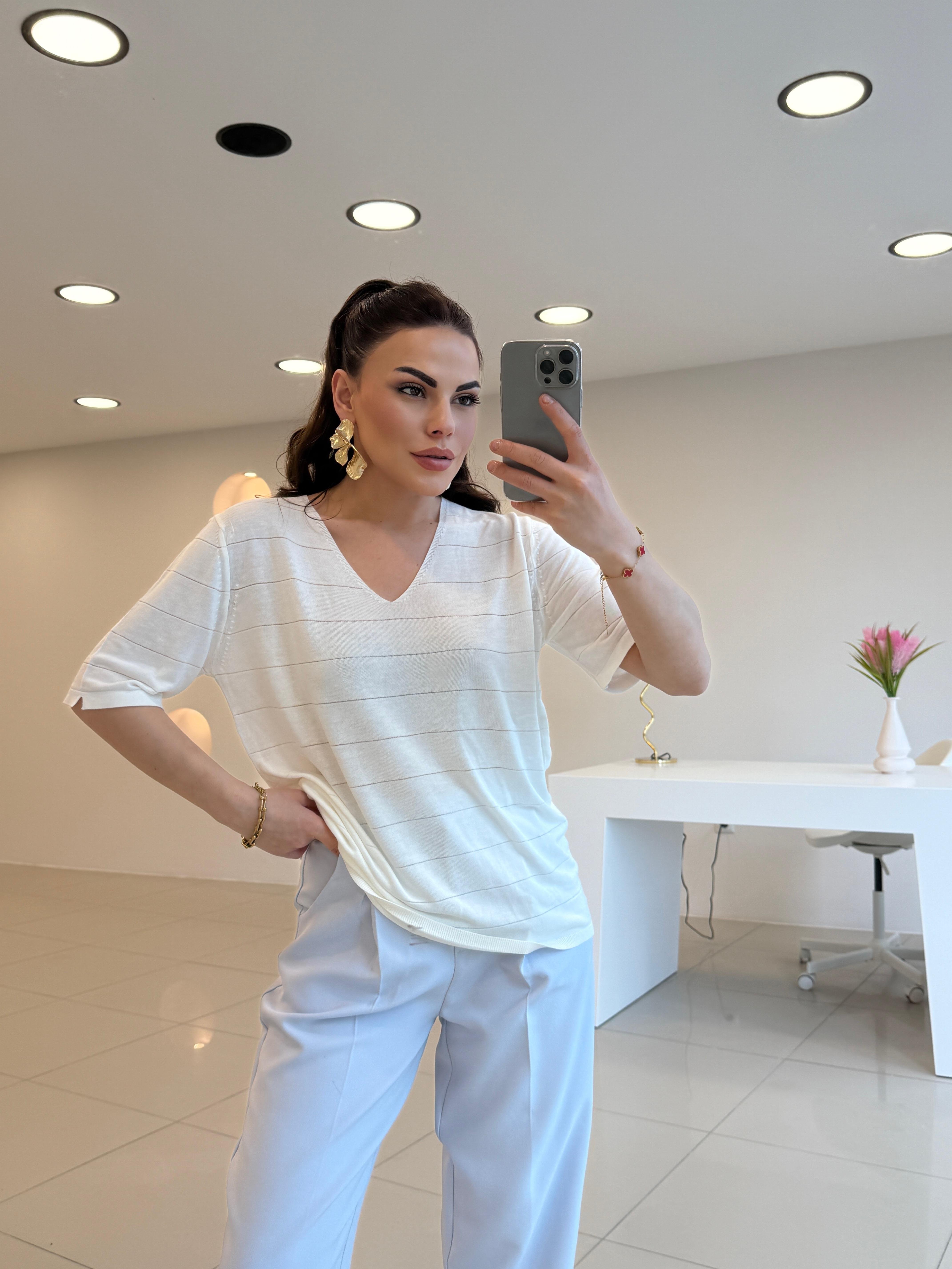 V YAKA PAMUK MERSERİZE BLUZ BEYAZ