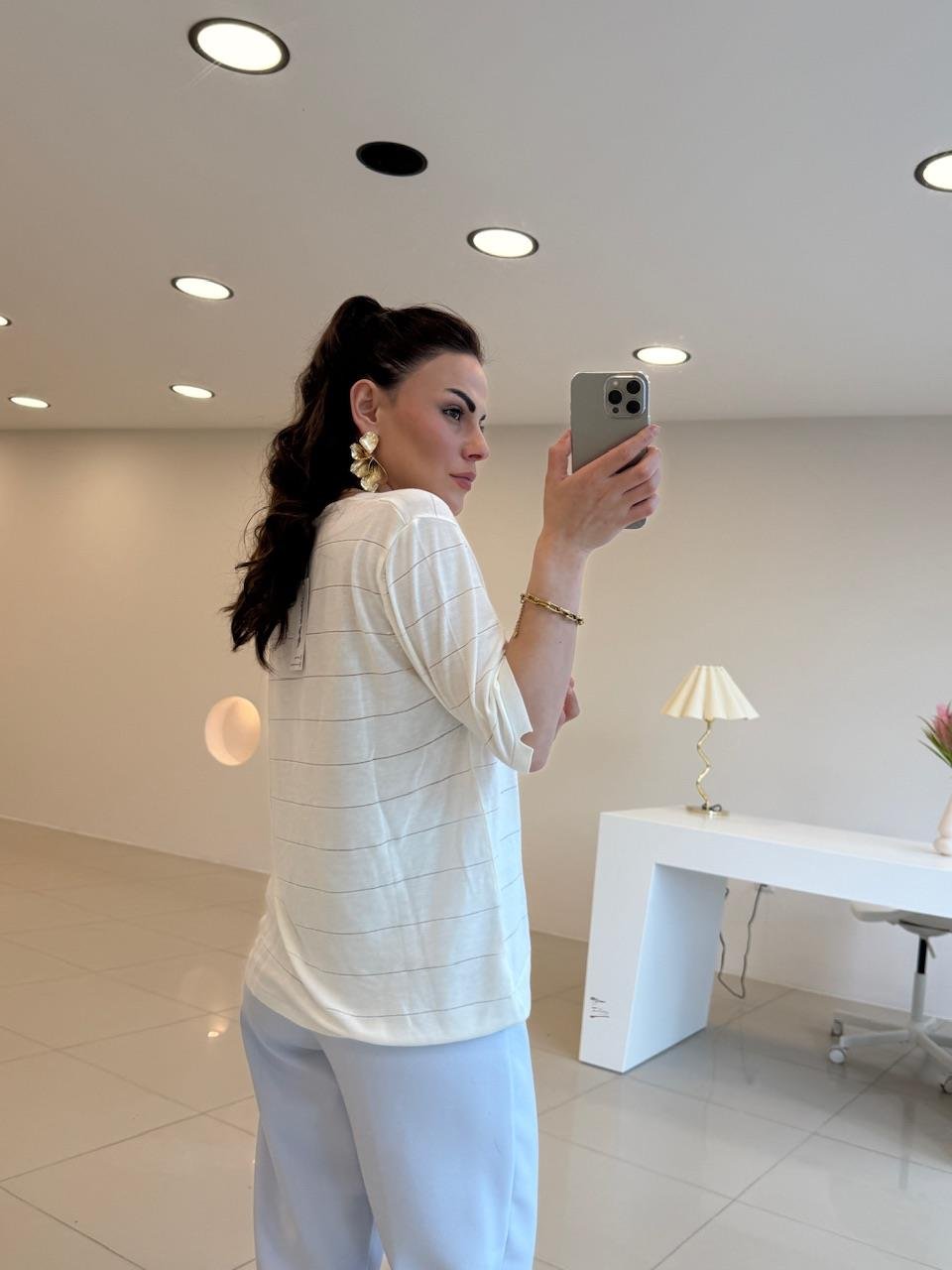 V YAKA PAMUK MERSERİZE BLUZ BEYAZ