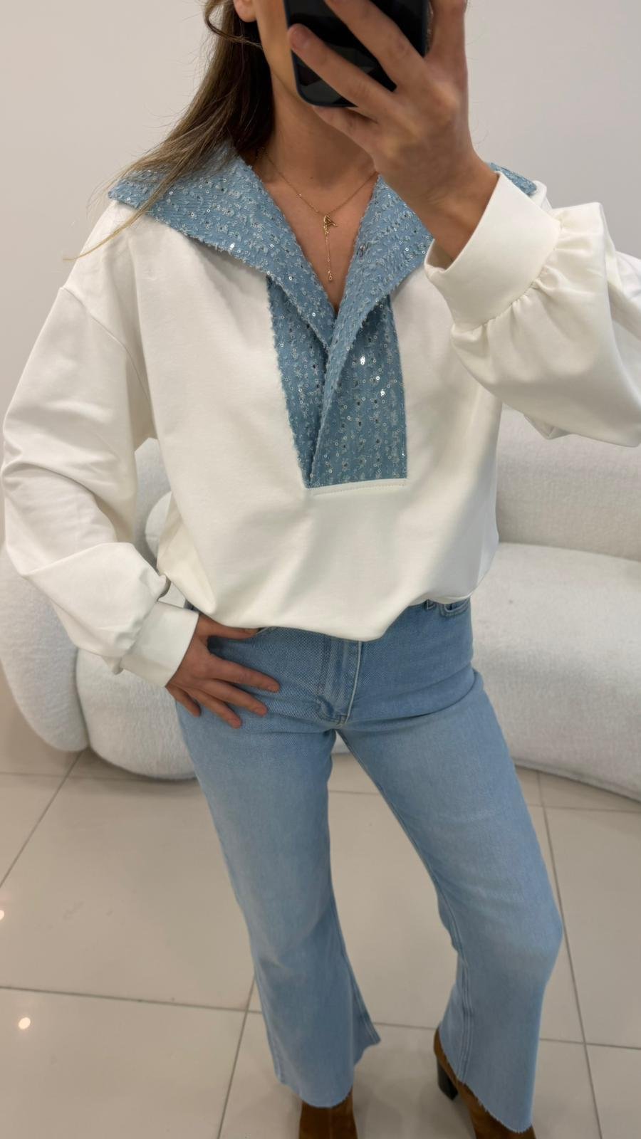 YAKA PAYETLİ KOT GARNİLİ SWEAT
