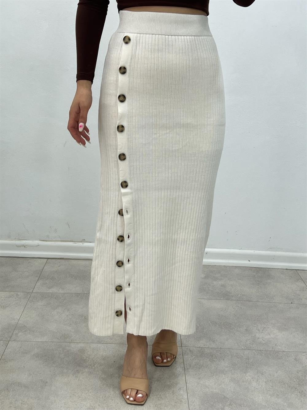 YANDAN DÜĞMELİ TRİKO ETEK EKRU