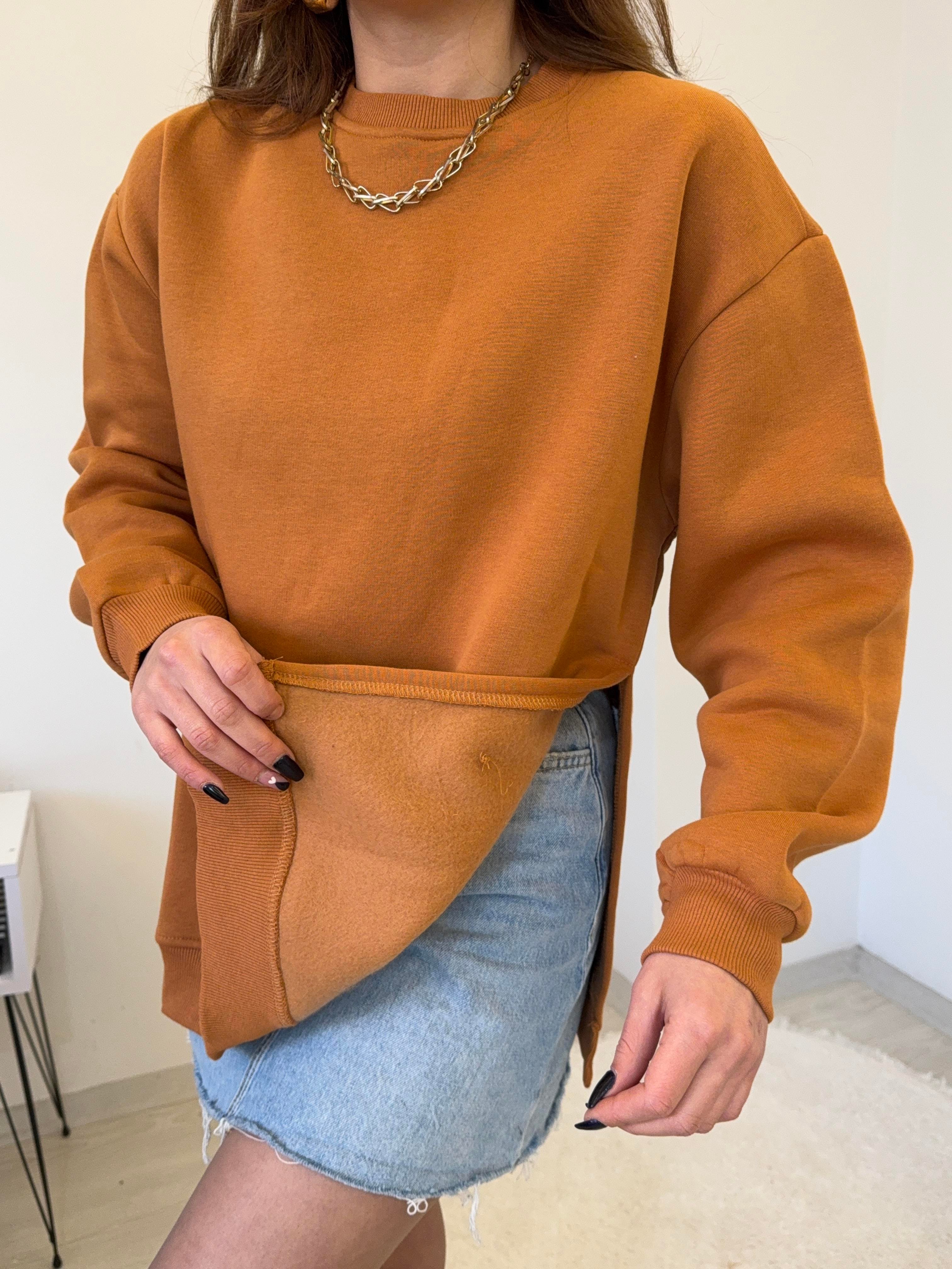 YANLARI YIRTMAÇLI ŞARDONLU SWEAT SOMON