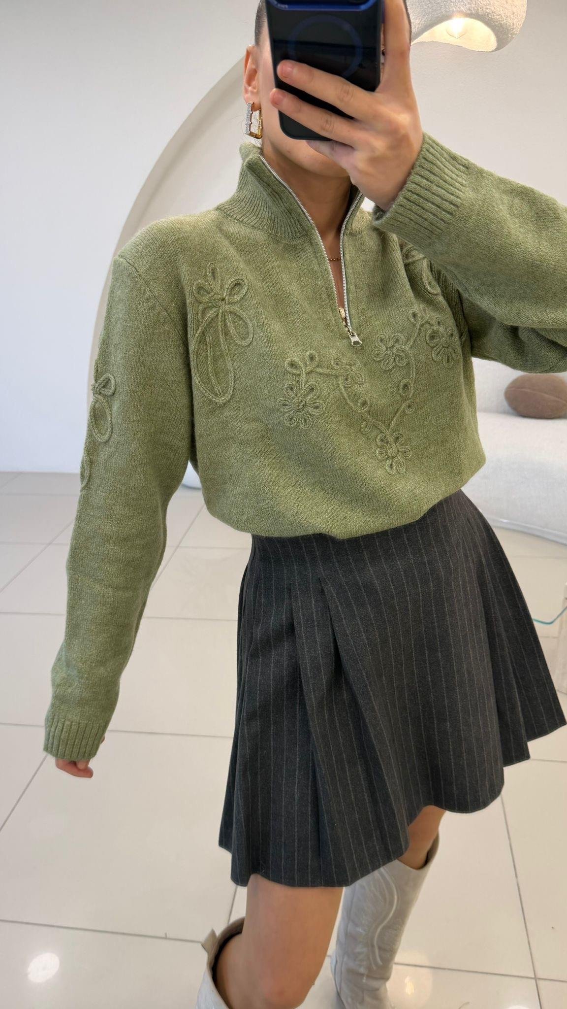 YEŞİL FERMUARLI SUZUNELİ KAZAK