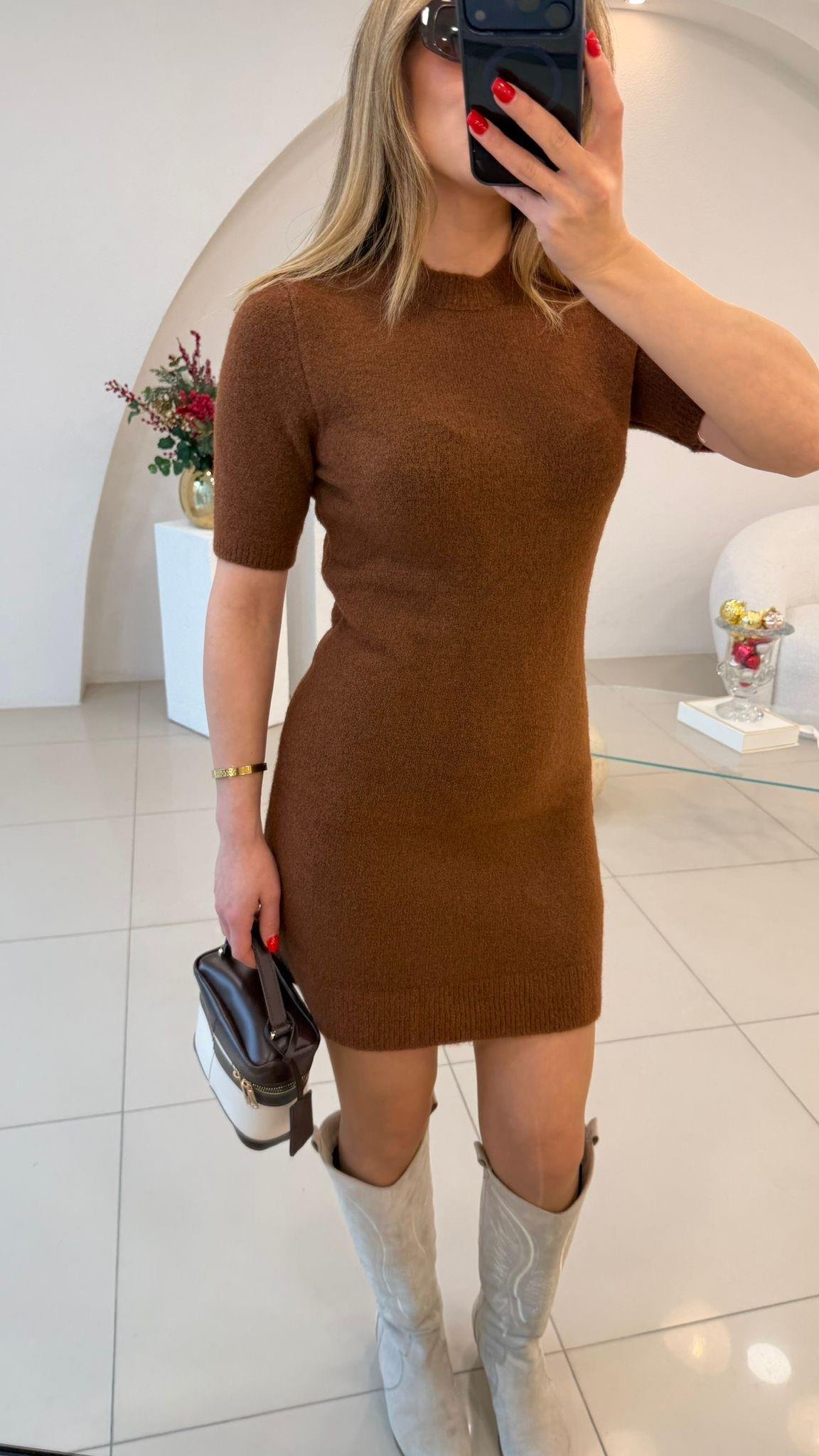 YUMOŞ TRİKO ELBİSE KAHVE