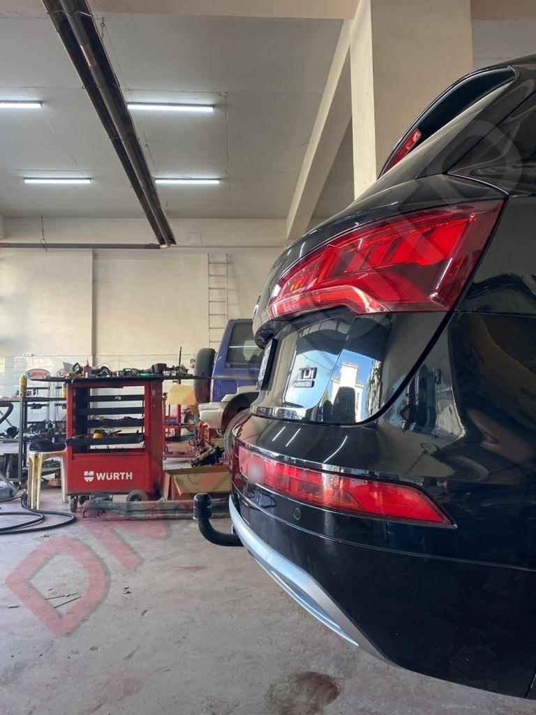 Audi Q5  2017 Sonrası   Çeki demiri
