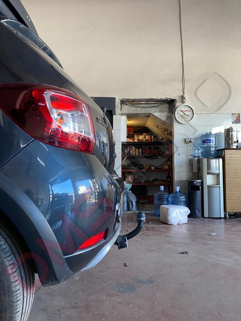 Dacia Sandero 2013-2020 Çeki Demiri 