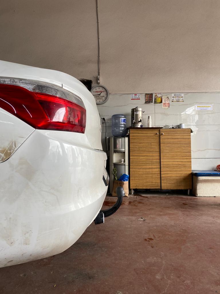 HOOK-Citroen C-Elysse 2012 Sonrası Çeki Demiri Sedan