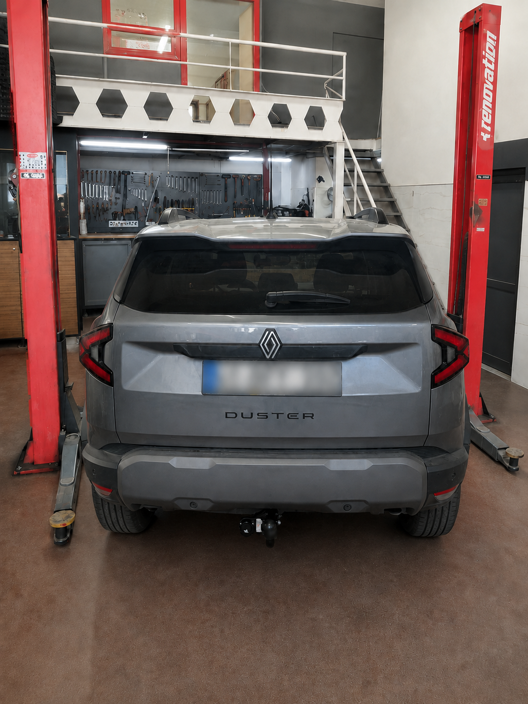 HOOK-Dacia Duster 2024 Sonrası Çeki Demiri