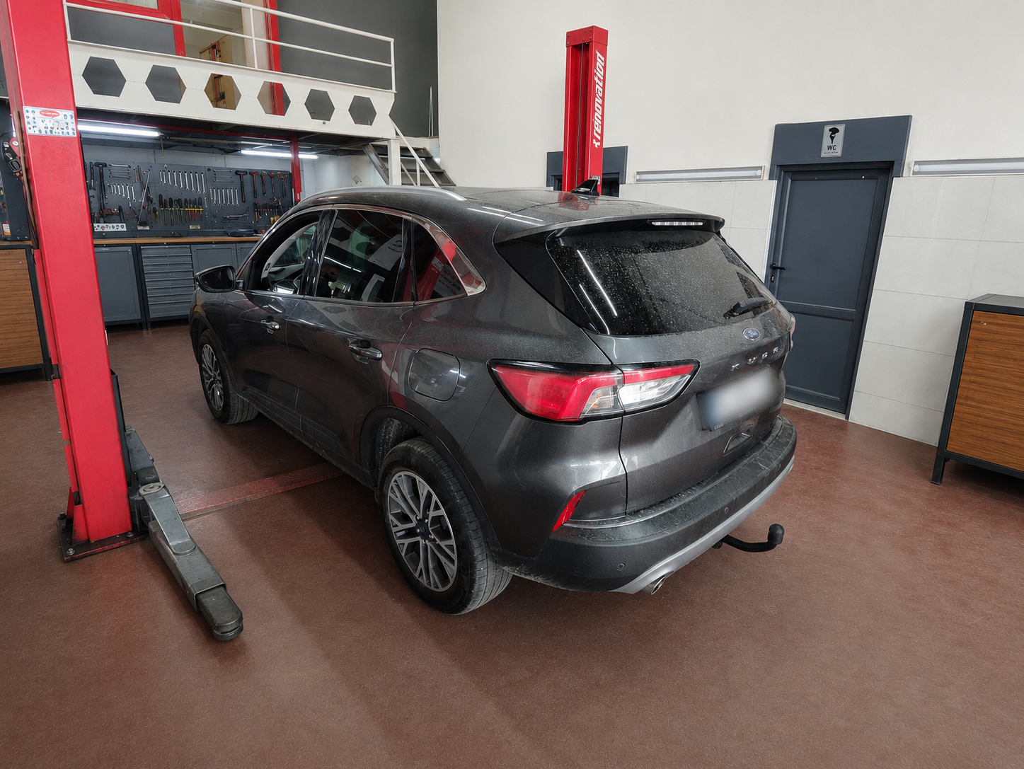 HOOK-Ford Kuga  2008-2019 Çeki Demiri