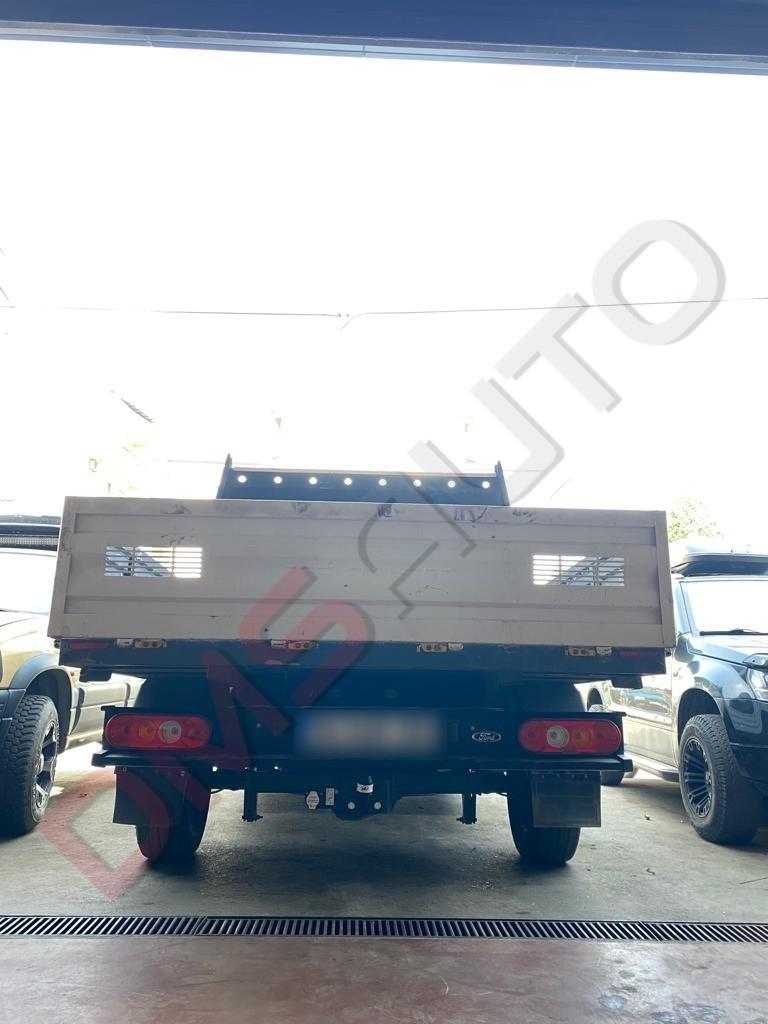 HOOK-Ford Transit 2000 Sonrası Pick- Up Kamyonet Çeki Demiri