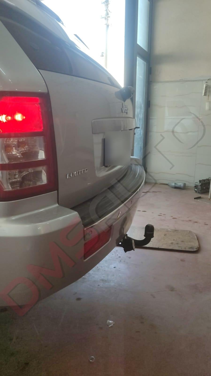 Jeep Grand Cheroke  2005-2011   Çeki Demiri (WH KASA)