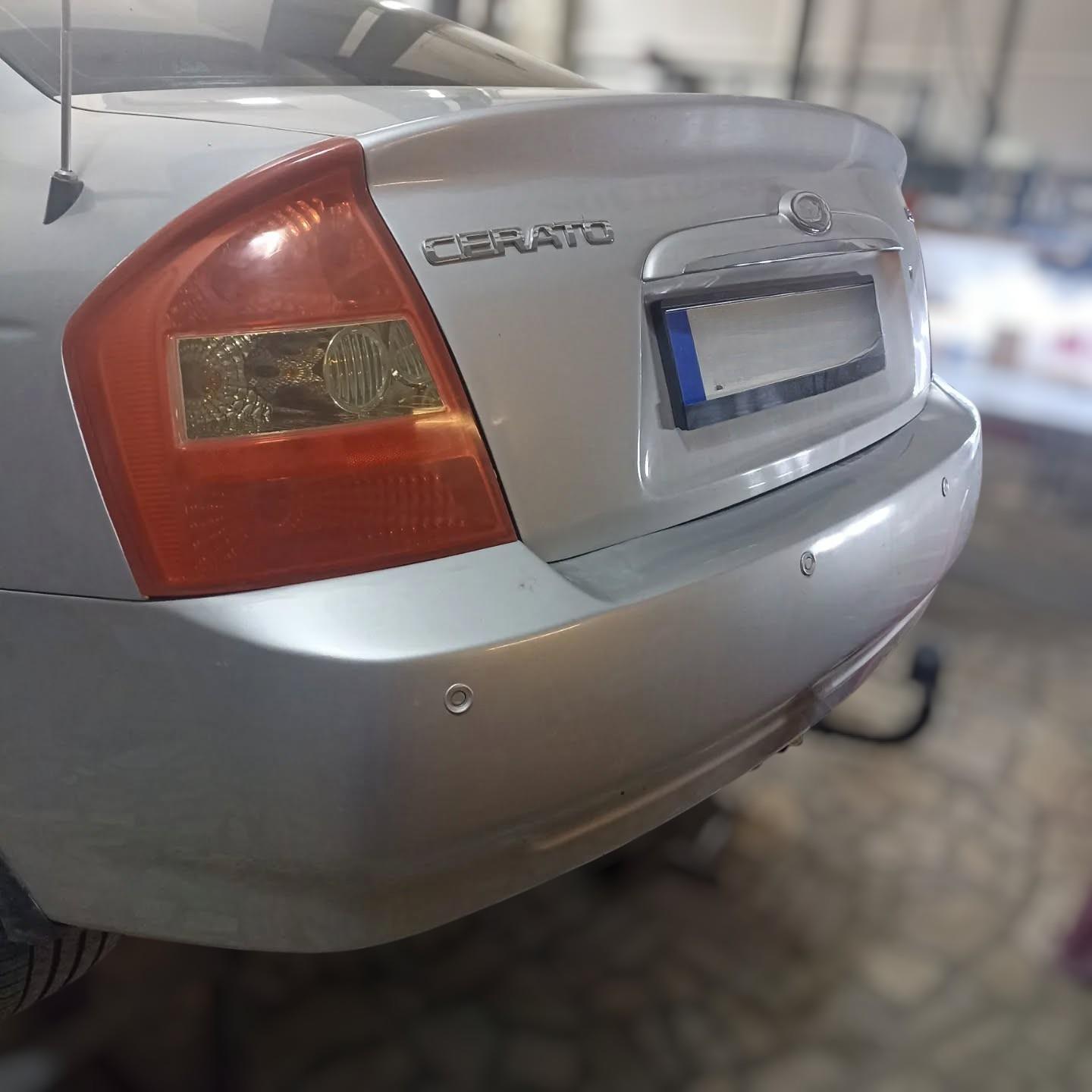 KİA Cerato 2004-2008 Çeki Demiri Sedan