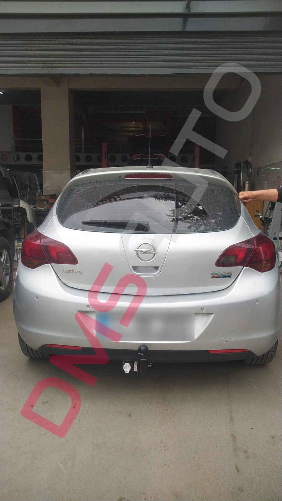 OPEL Astra (J) 2009-2015 Çeki Demiri Hatchback