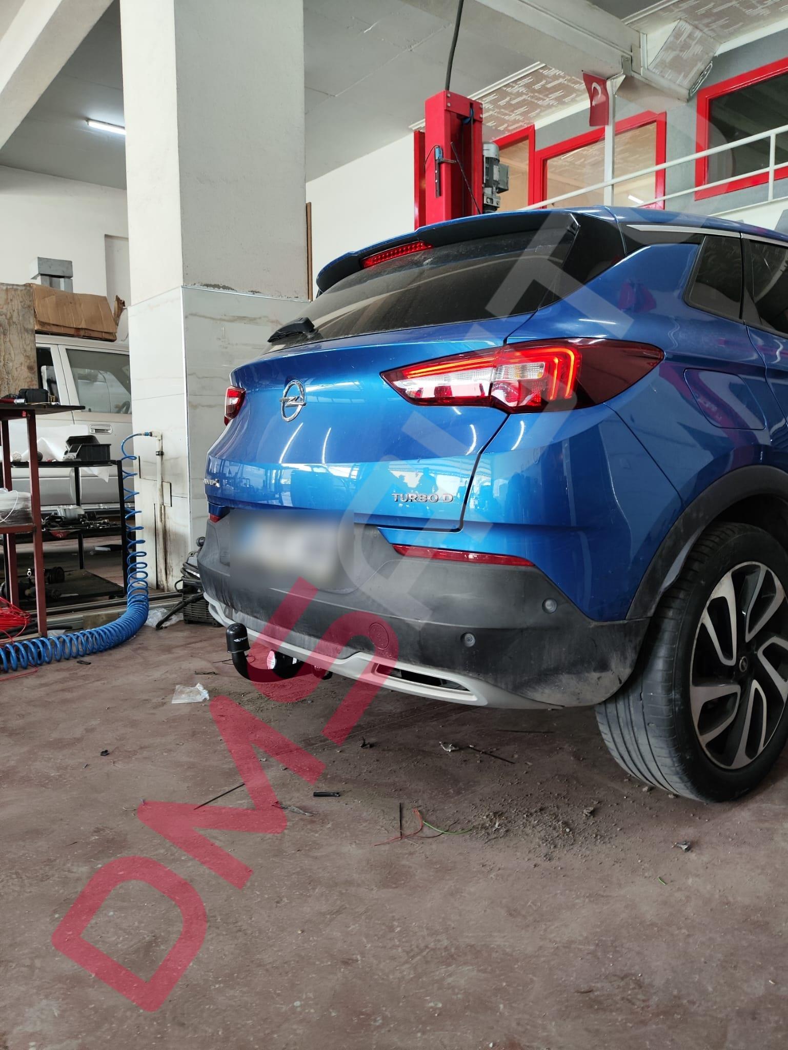 OPEL Grandland X 2017  Sonrası  Çeki Demiri