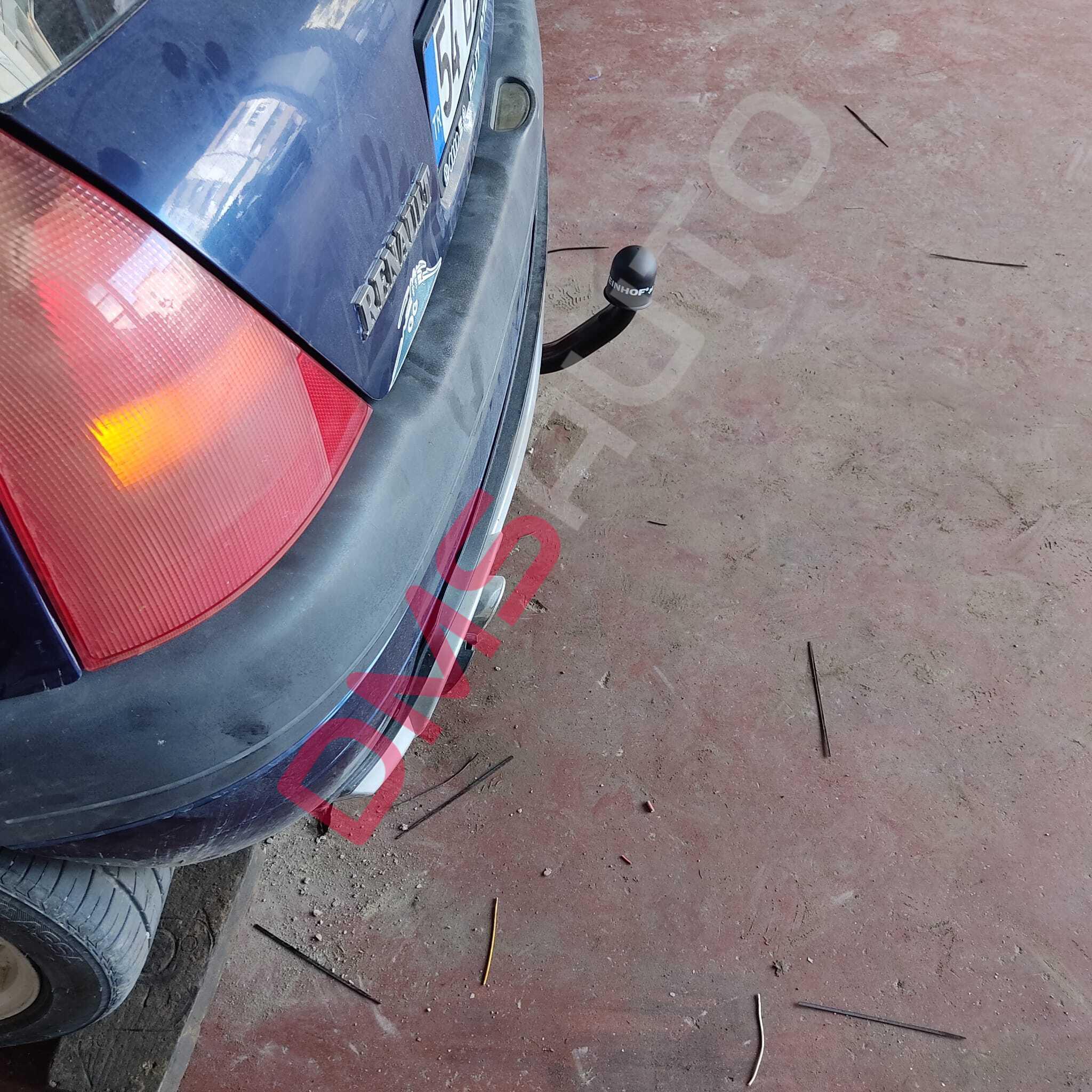 RENAULT Clio 1998-2005 HatchbackÇeki Demiri