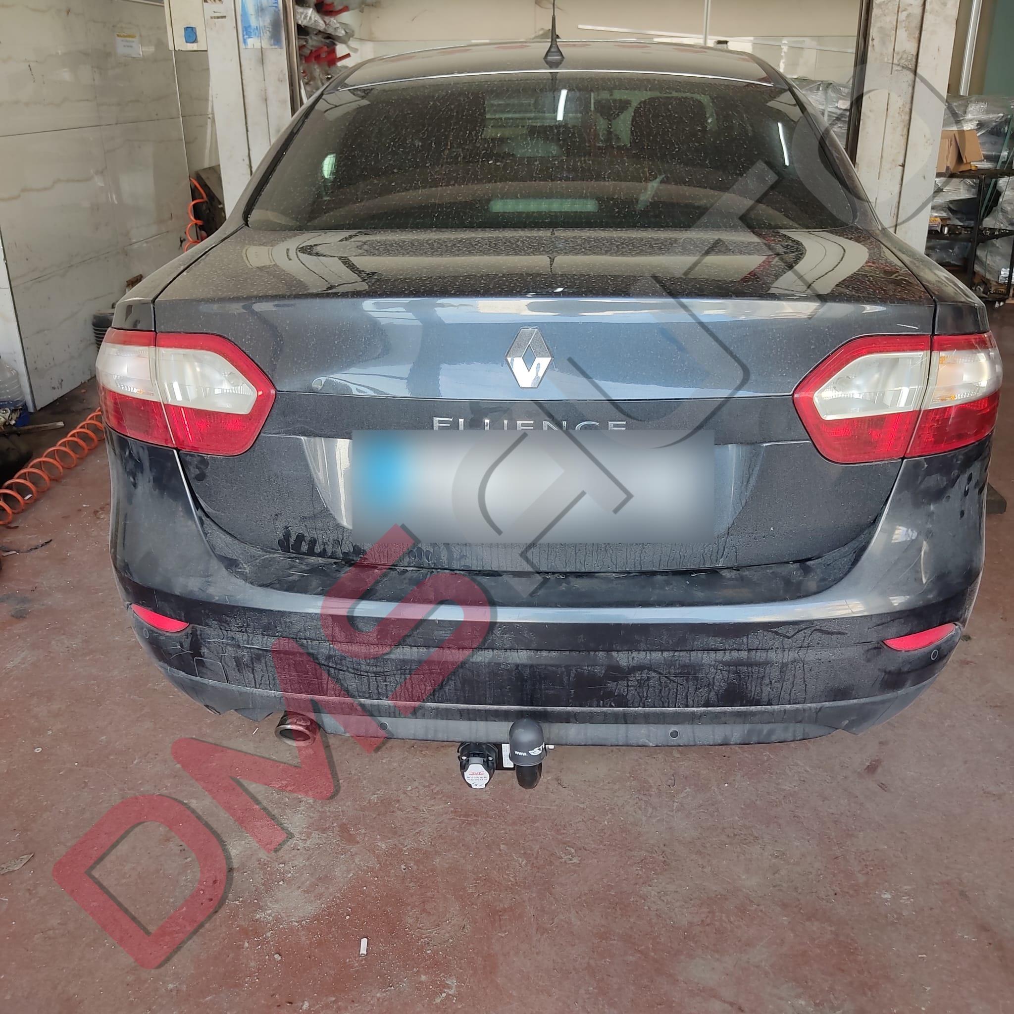 RENAULT Fluence 2010-2016  Çeki Demiri Sedan