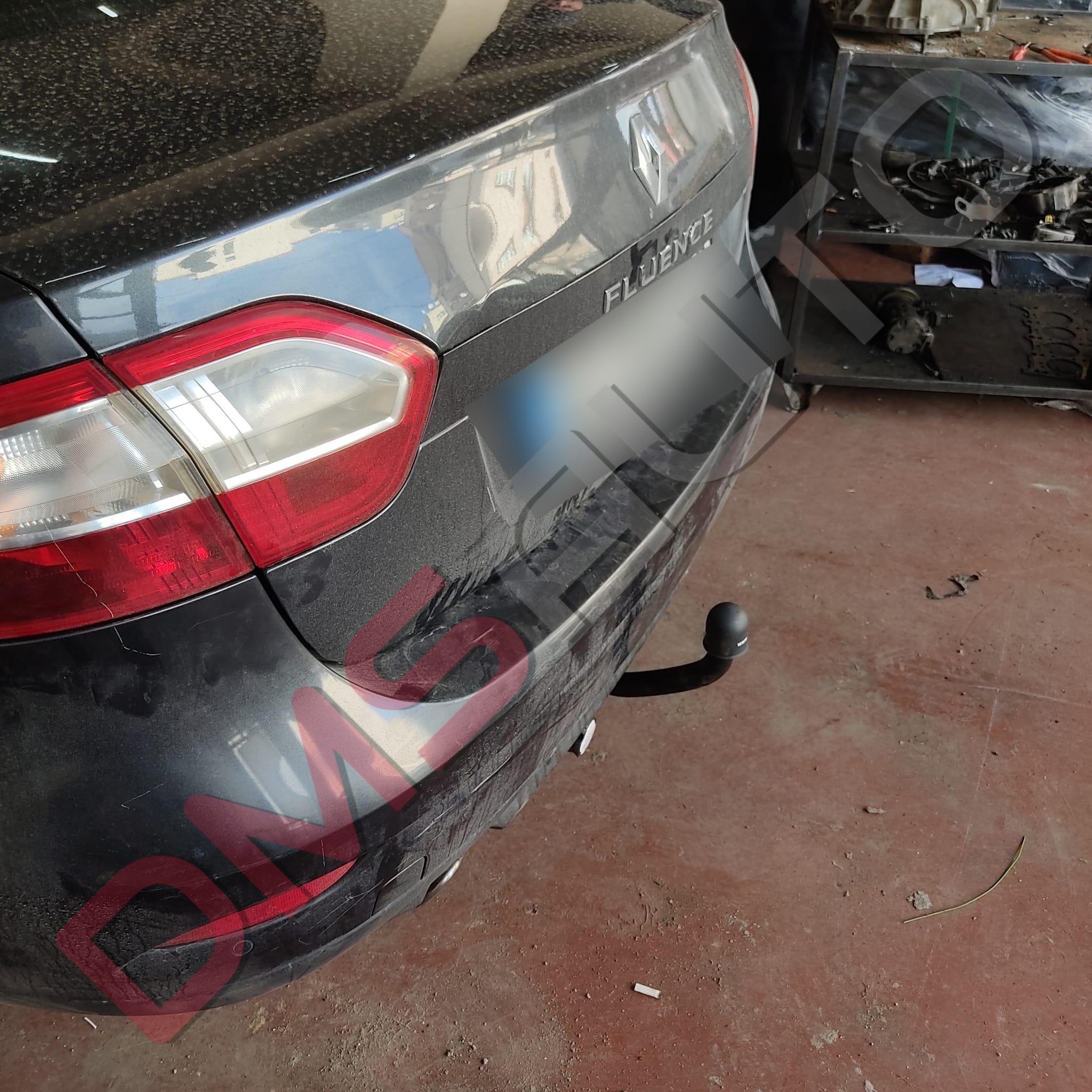 RENAULT Fluence 2010-2016  Çeki Demiri Sedan