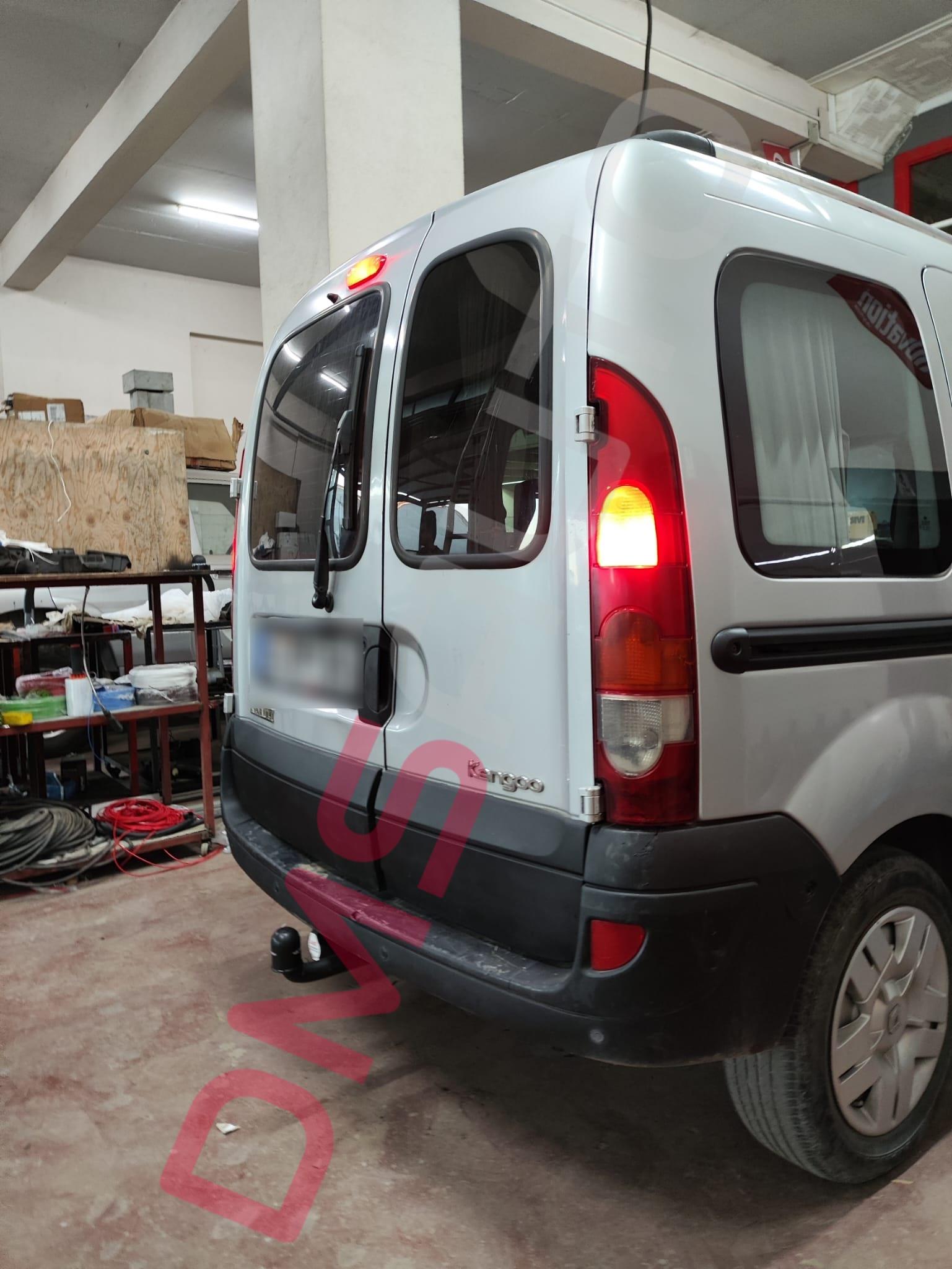 RENAULT Kango 1997-2008  Çeki Demiri