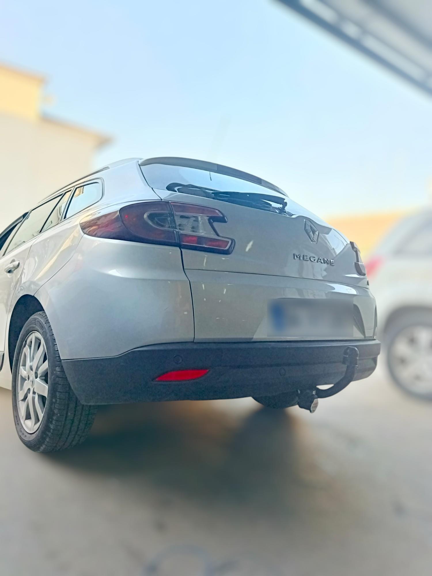 RENAULT Megane 2009-2016  Çeki Demiri Stationwagon