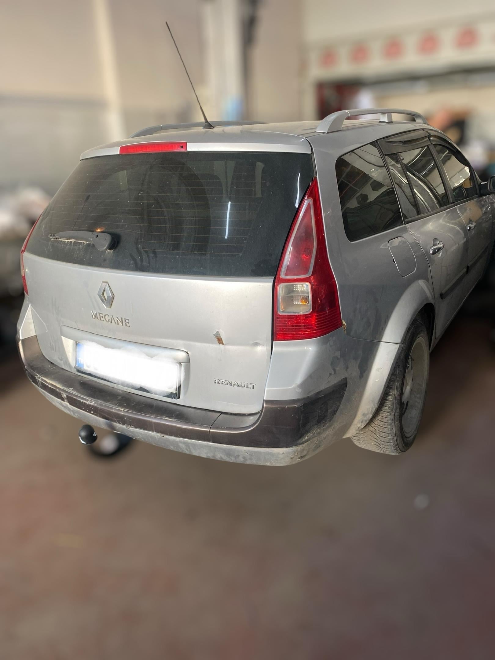 RENAULT Megane II 2003-2010  Çeki Demiri Sedan , Stationwagon