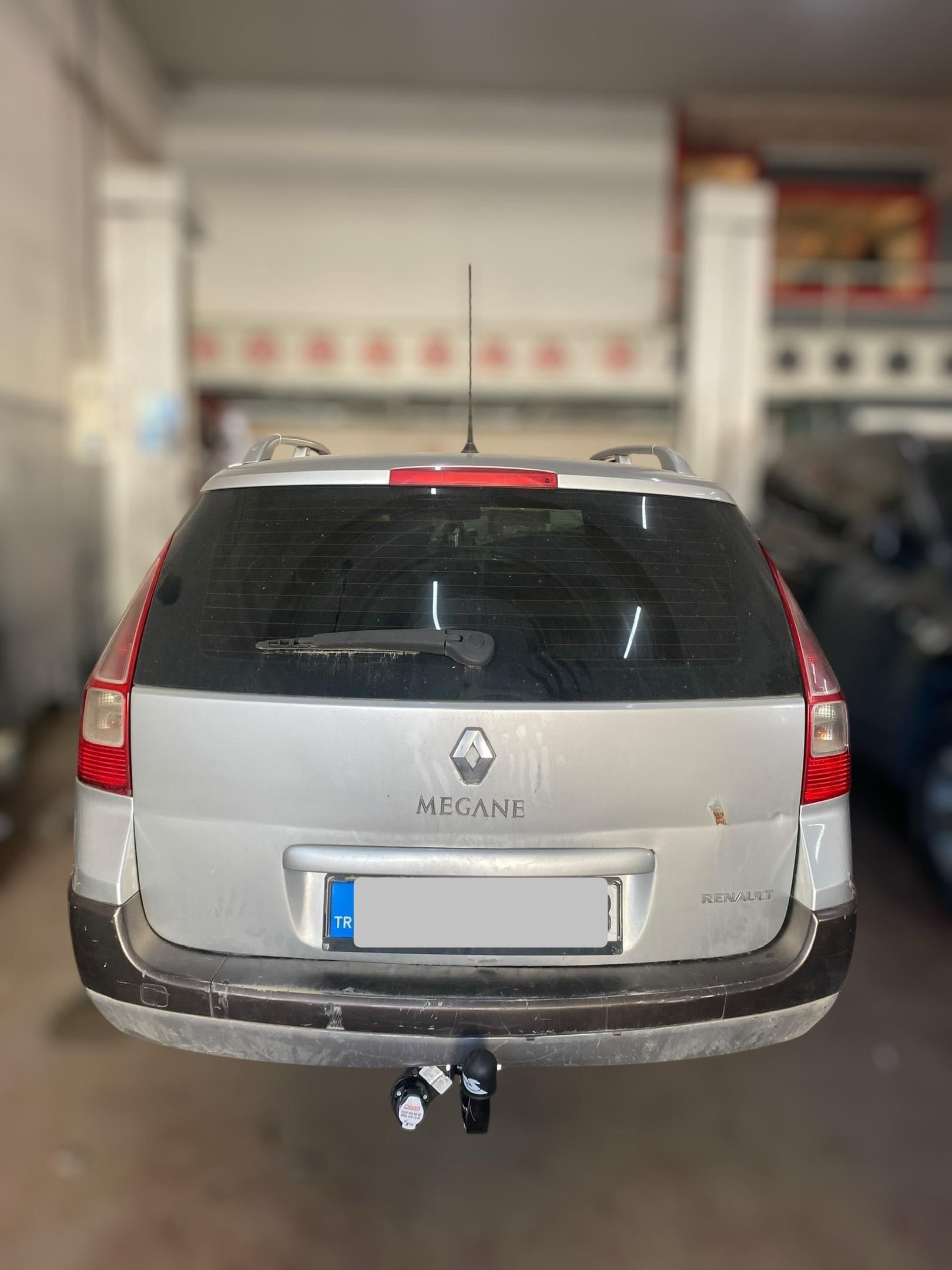 RENAULT Megane II 2003-2010  Çeki Demiri Sedan , Stationwagon