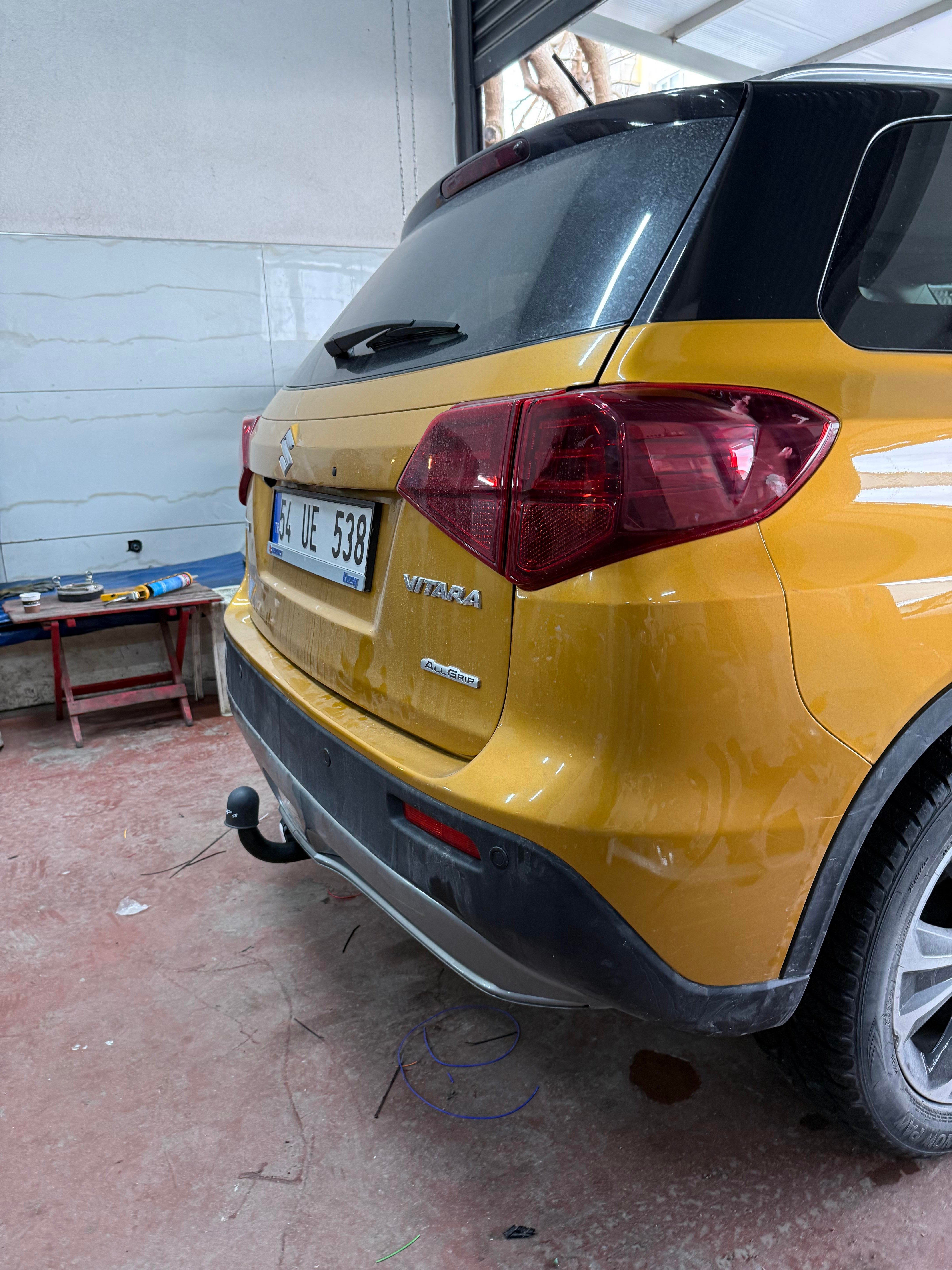 Suzuki Vitara 2015 - Sonrası  Çeki Demiri