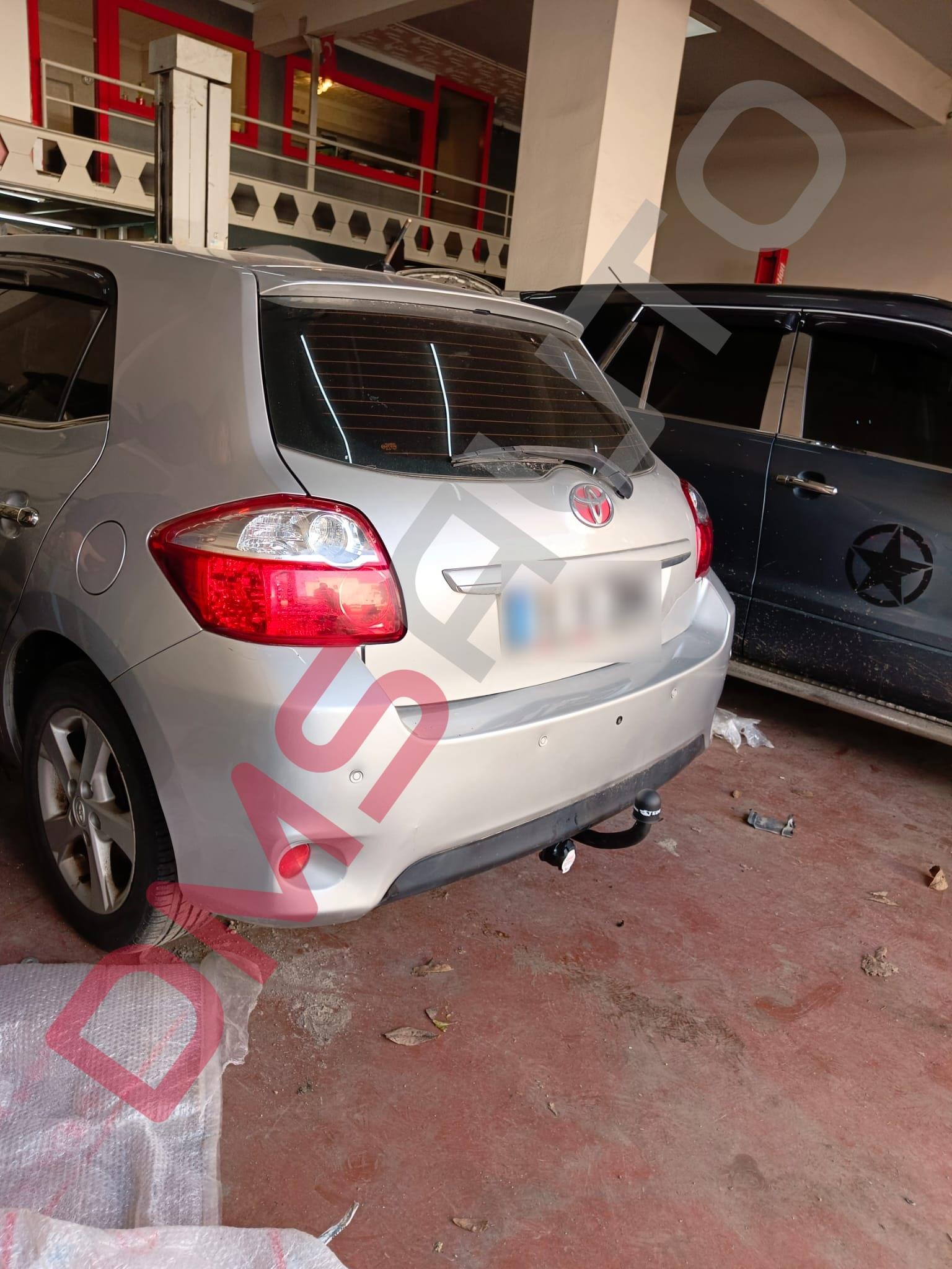 Toyota Auris 2007-2012 Çeki Demiri Hatchback